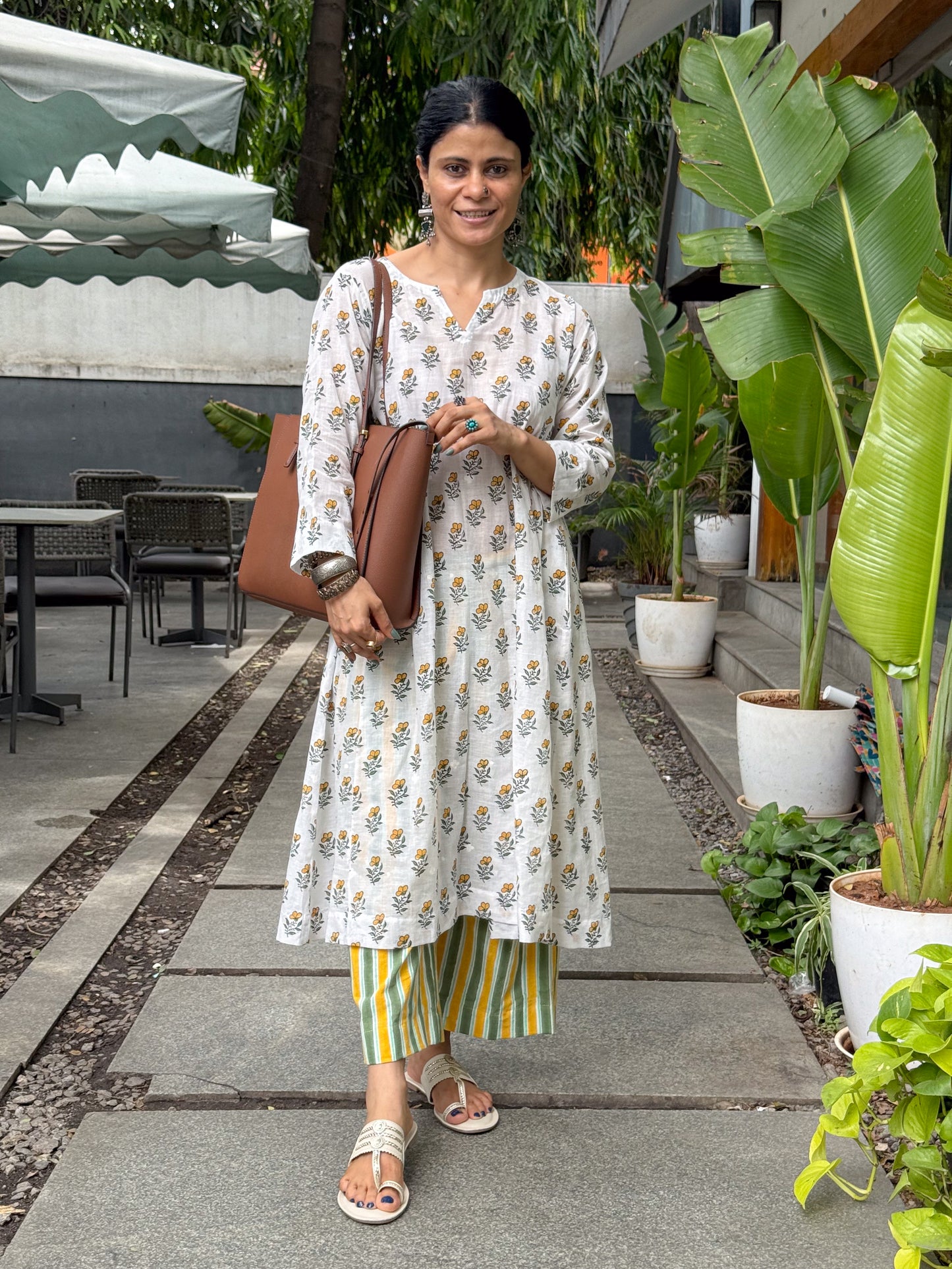 Handloom Muslin Jamdani with Handblock Printed Kurta.