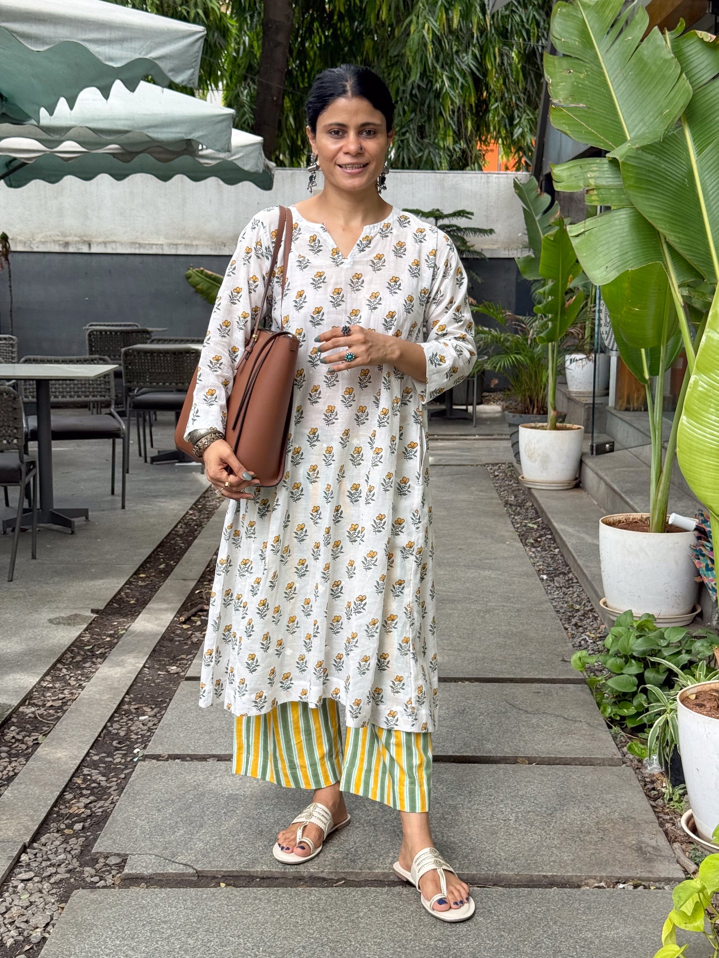 Handloom Muslin Jamdani with Handblock Printed Kurta.