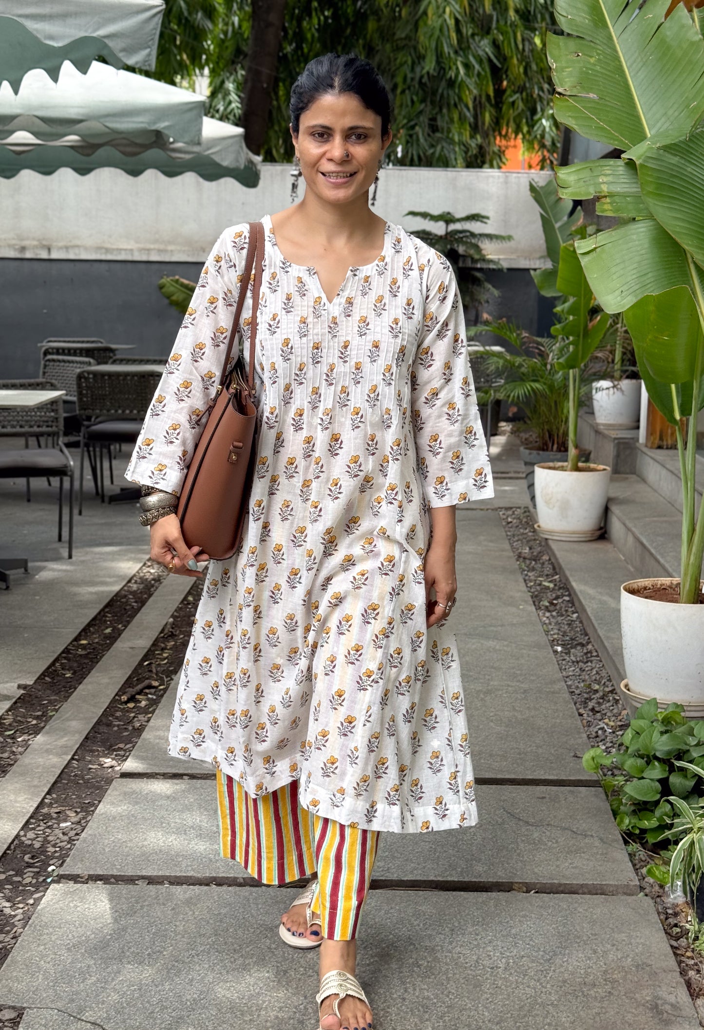 Handloom Muslin Jamdani with Handblock Printed Kurta.