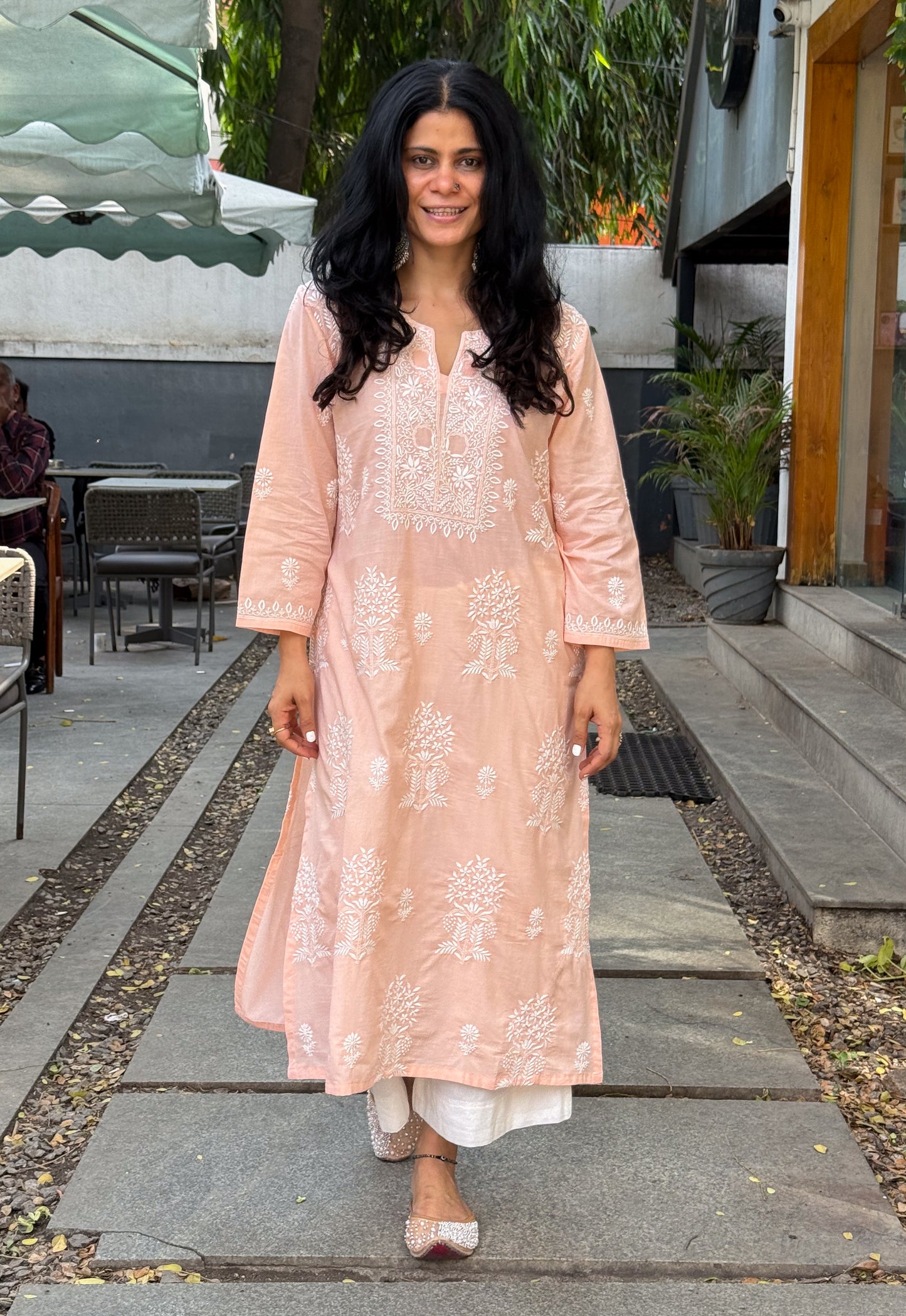 Handloom And Handembroidered Chikankari Cotton Kurta