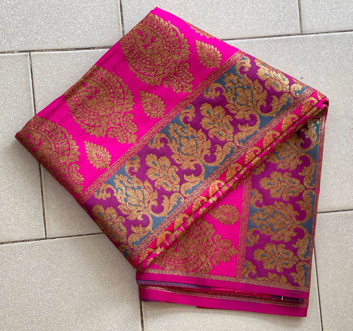 Deep Rani Pink Colour Handloom Chanderi Katan Silk Saree.