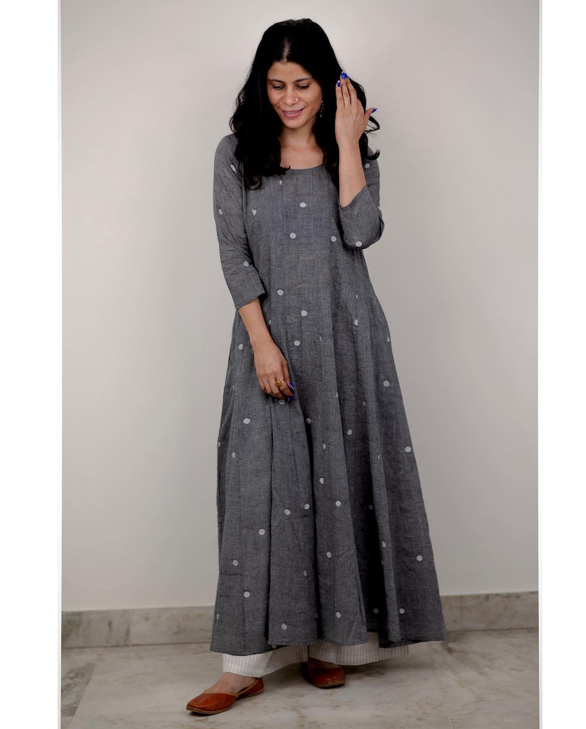 Hand -spun & Handwoven Jamdnai cotton kalidar anarkali kurta.