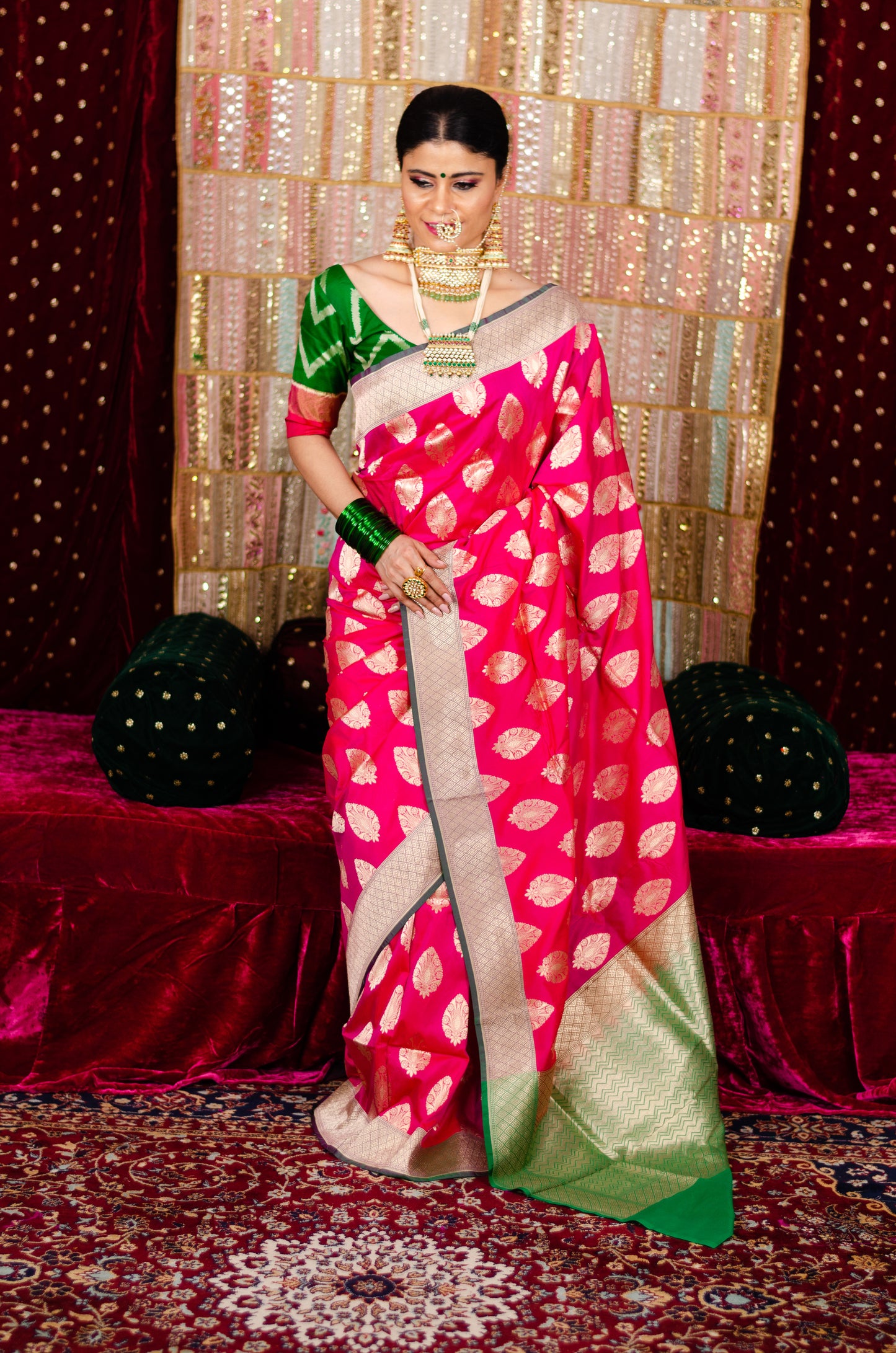 Pink Body & Green Colour Border Colour Handloom Katan Silk Banarasi Saree