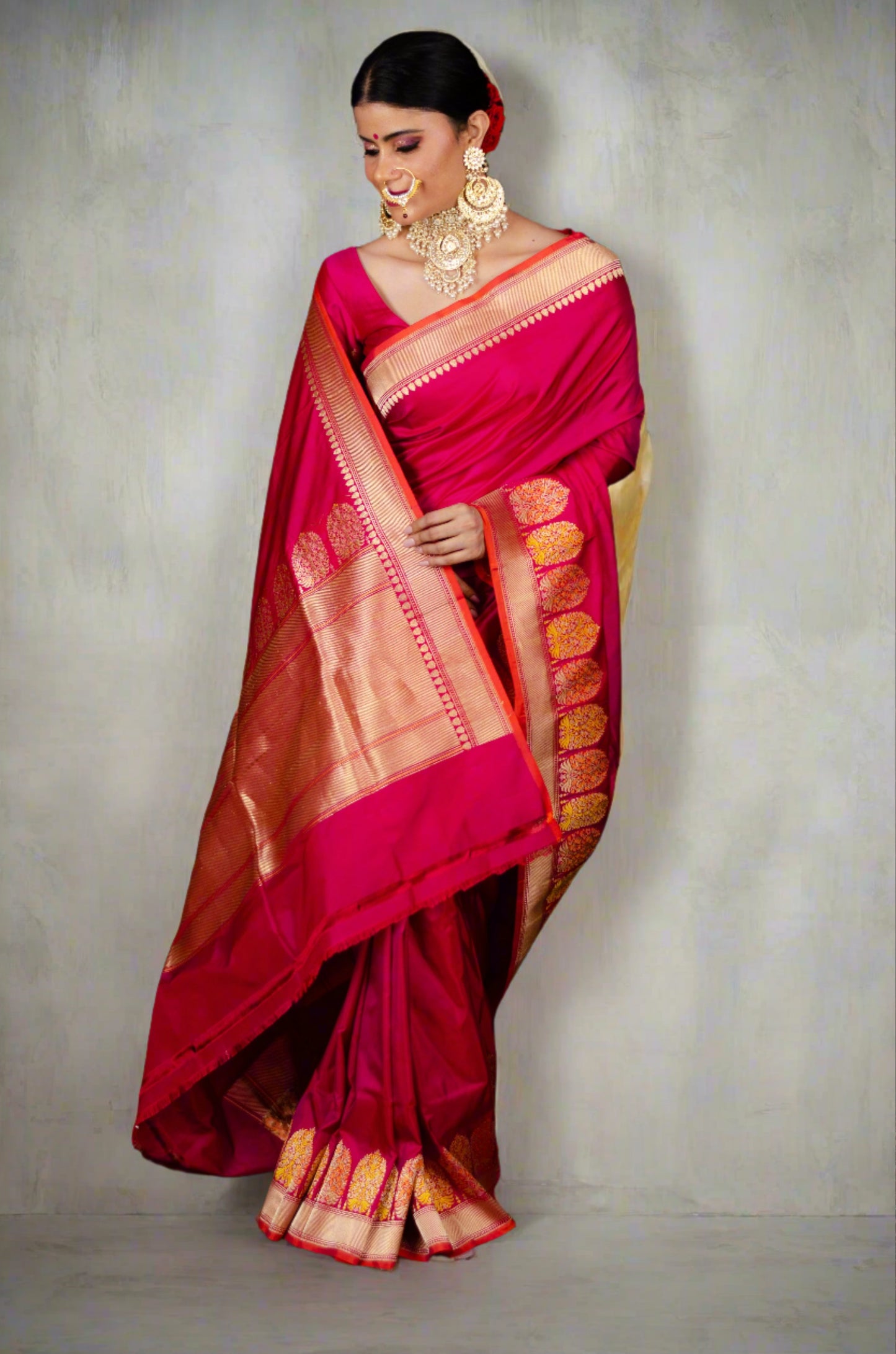Rani Pink Colour Handwoven Kadwa Meenakari Katan Silk Banarasi Saree