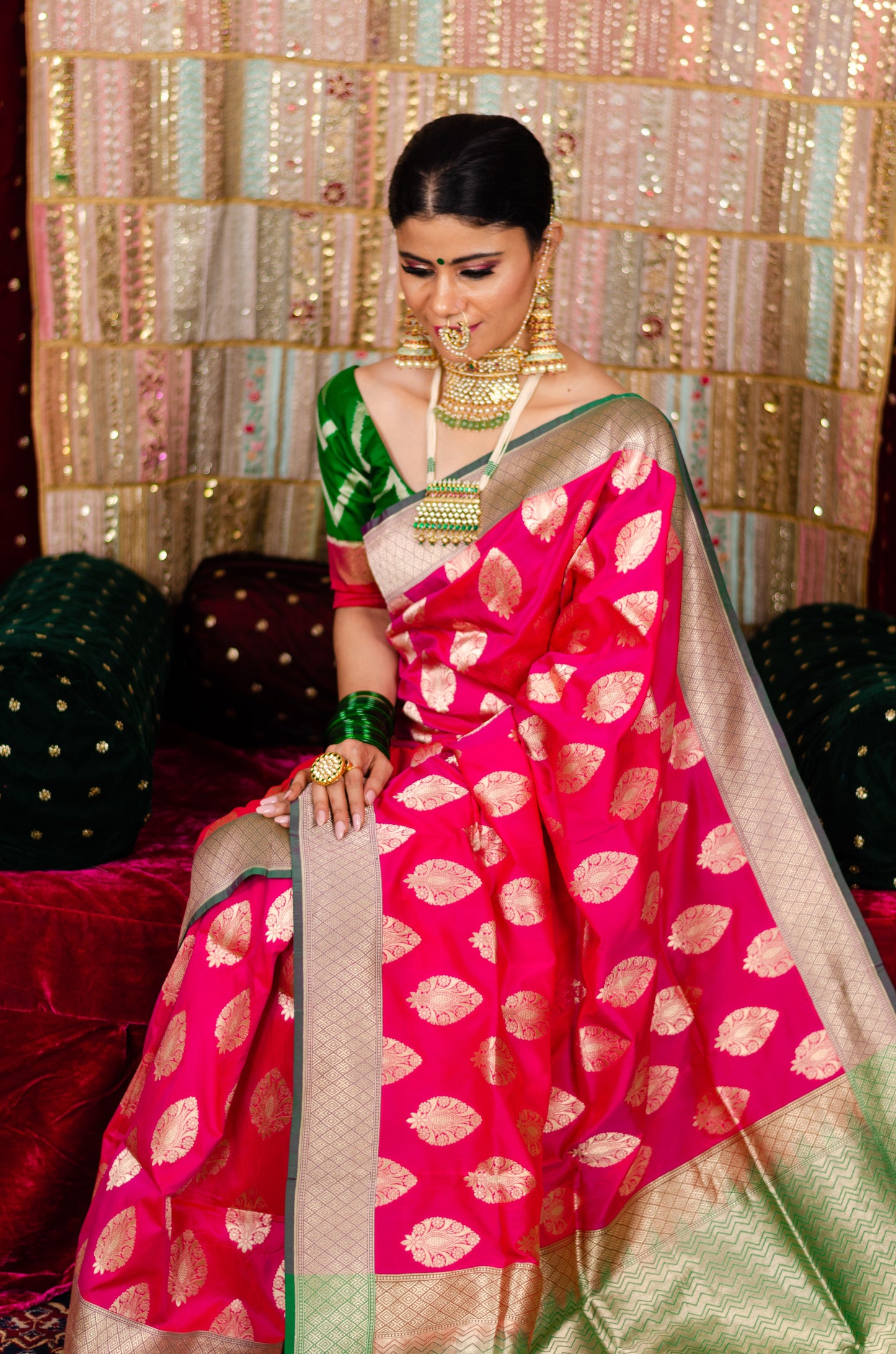 Pink Body & Green Colour Border Colour Handloom Katan Silk Banarasi Saree