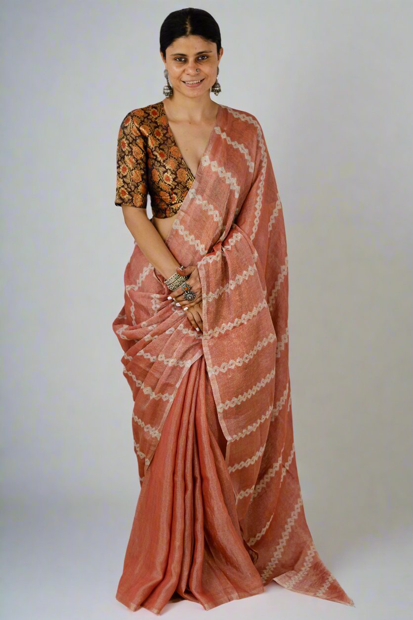 Lac Colour Natural Dyed Handmade Arashi Shibori Metallic Linen Saree.