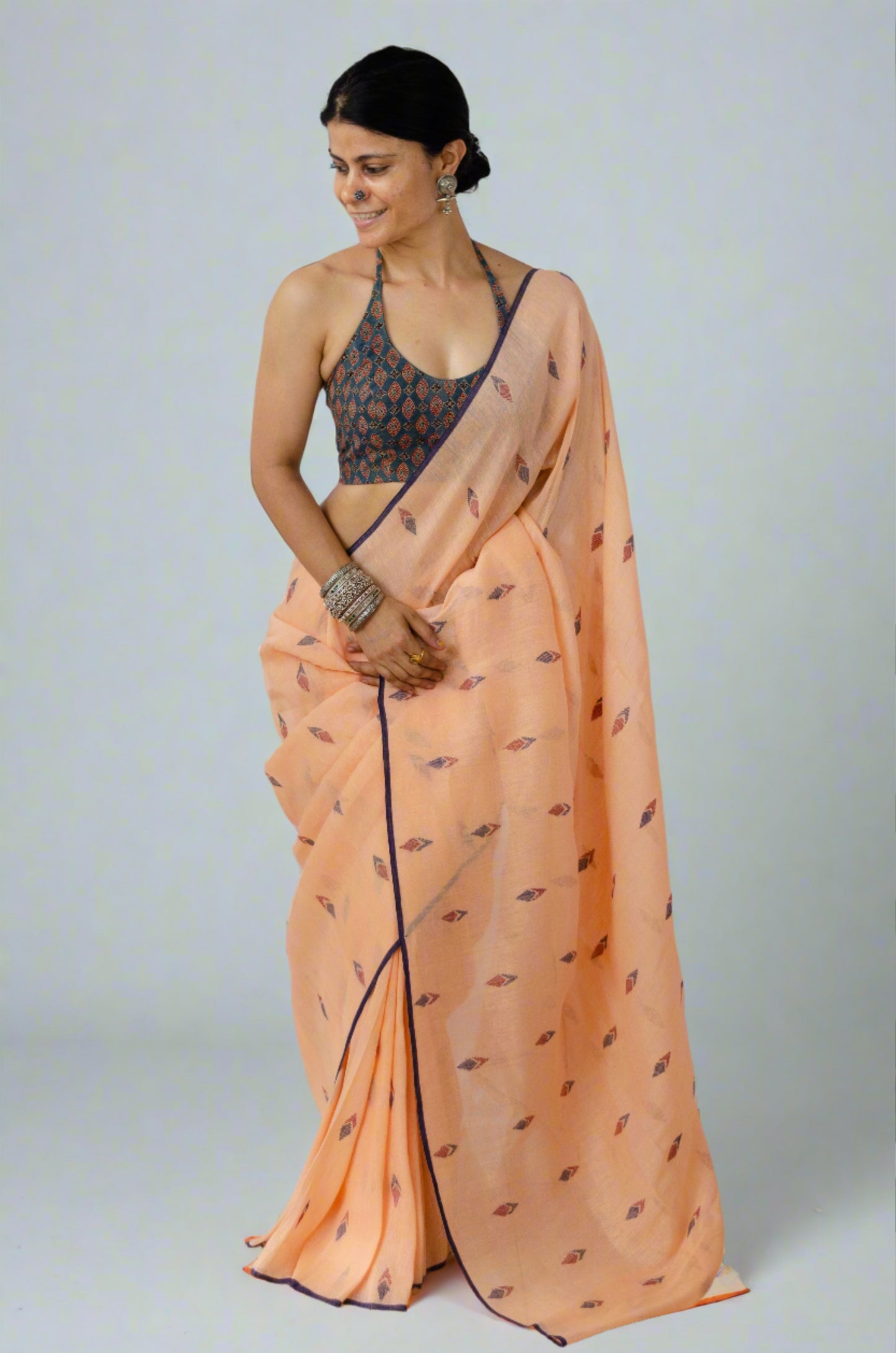 Handloom Linen Saree with jamdani