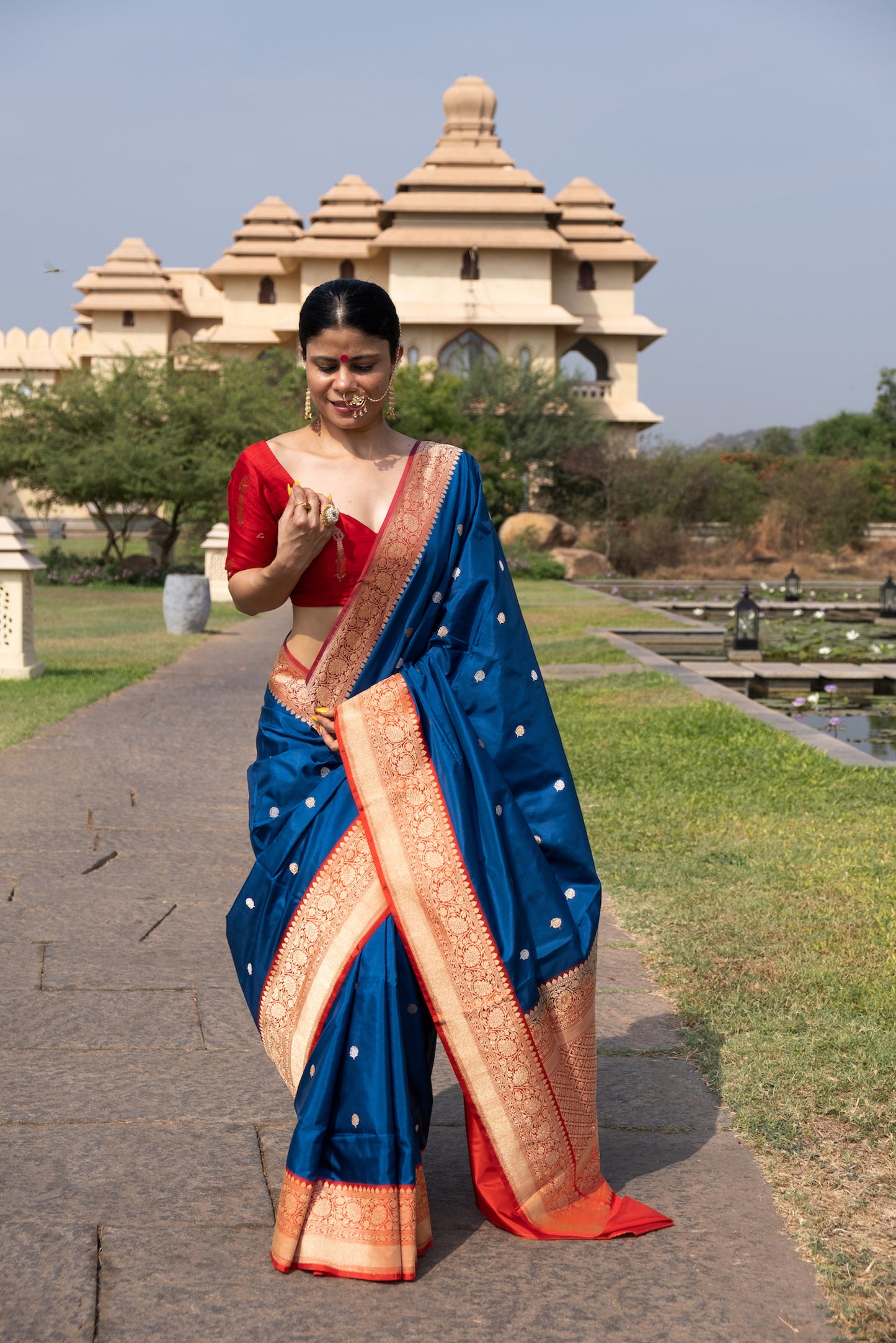 Blue Colour Handwoven Kadwa Katan Silk Banarasi Saree