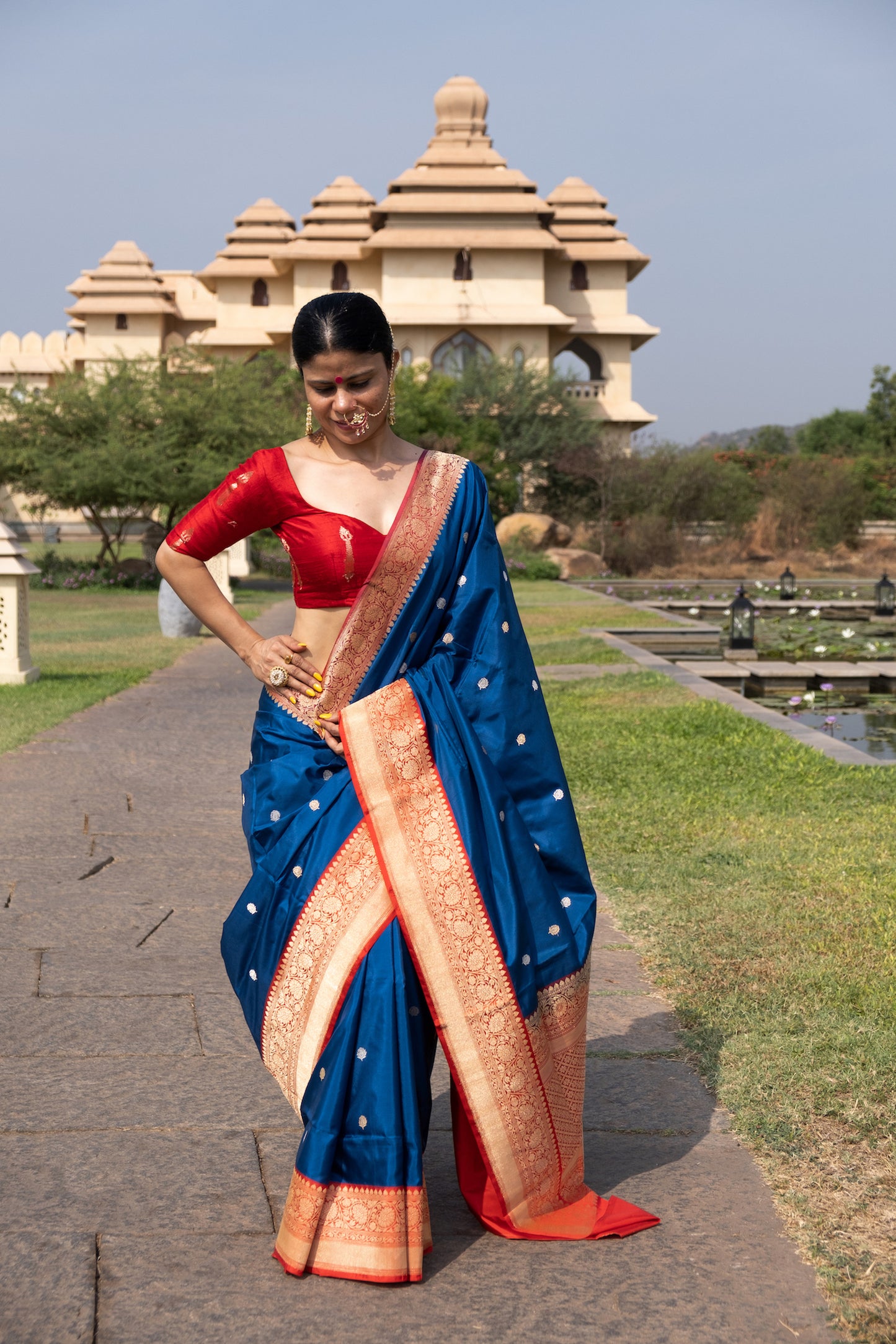 Blue Colour Handwoven Kadwa Katan Silk Banarasi Saree