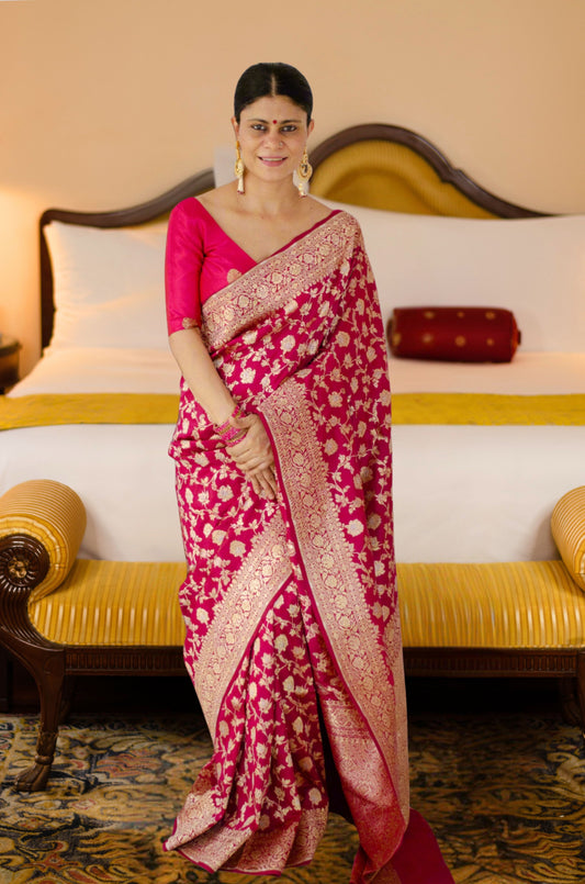 Magenta Colour Pure  Meenakari /Silver Alfi Jangle Weaving Handloom Katan Mulbery Silk Saree