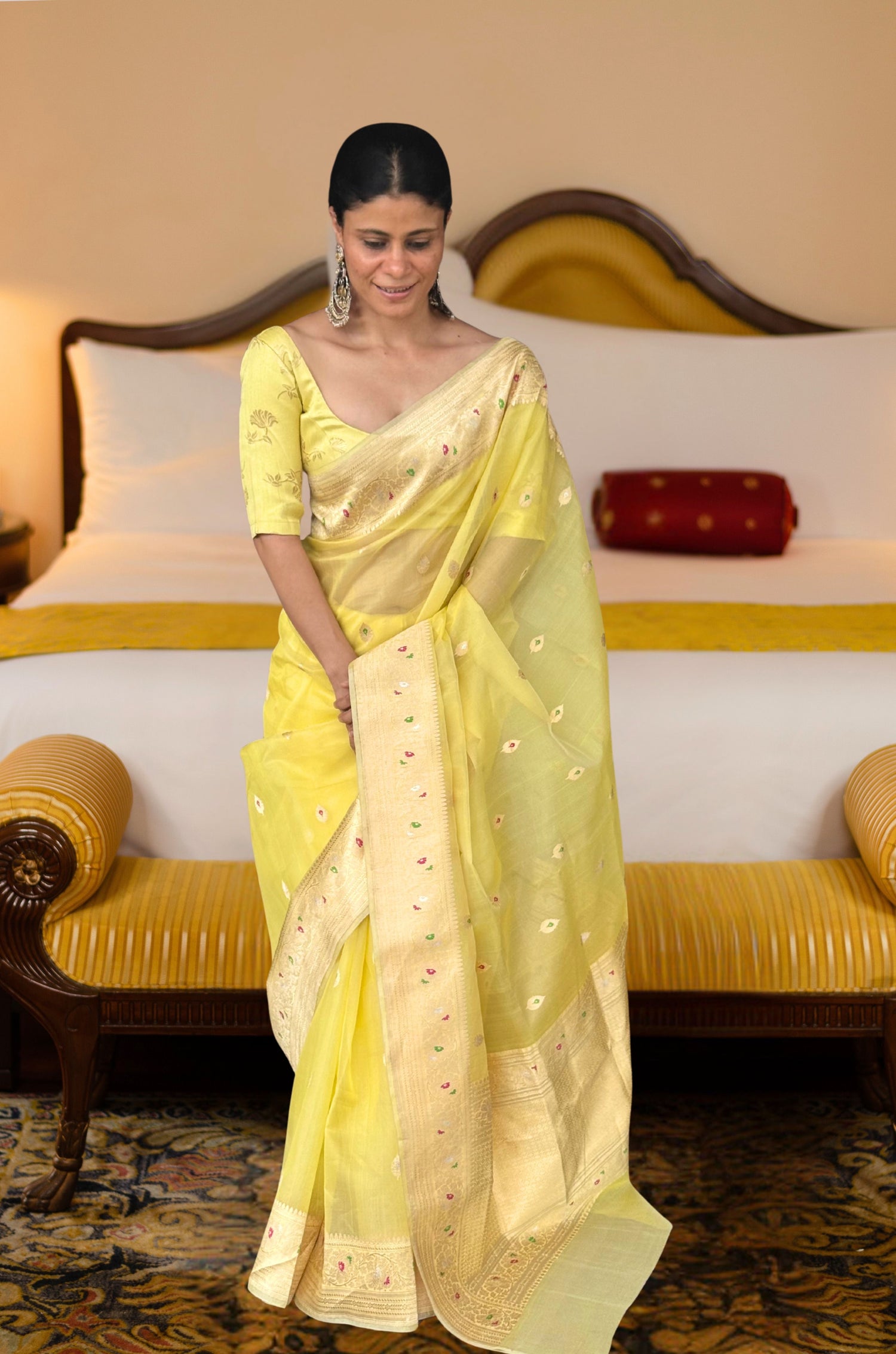 Light Lemon Yellow  Colour  Pure Handwoven Kora Silk  Kadwa Meenakari Banarasi Saree