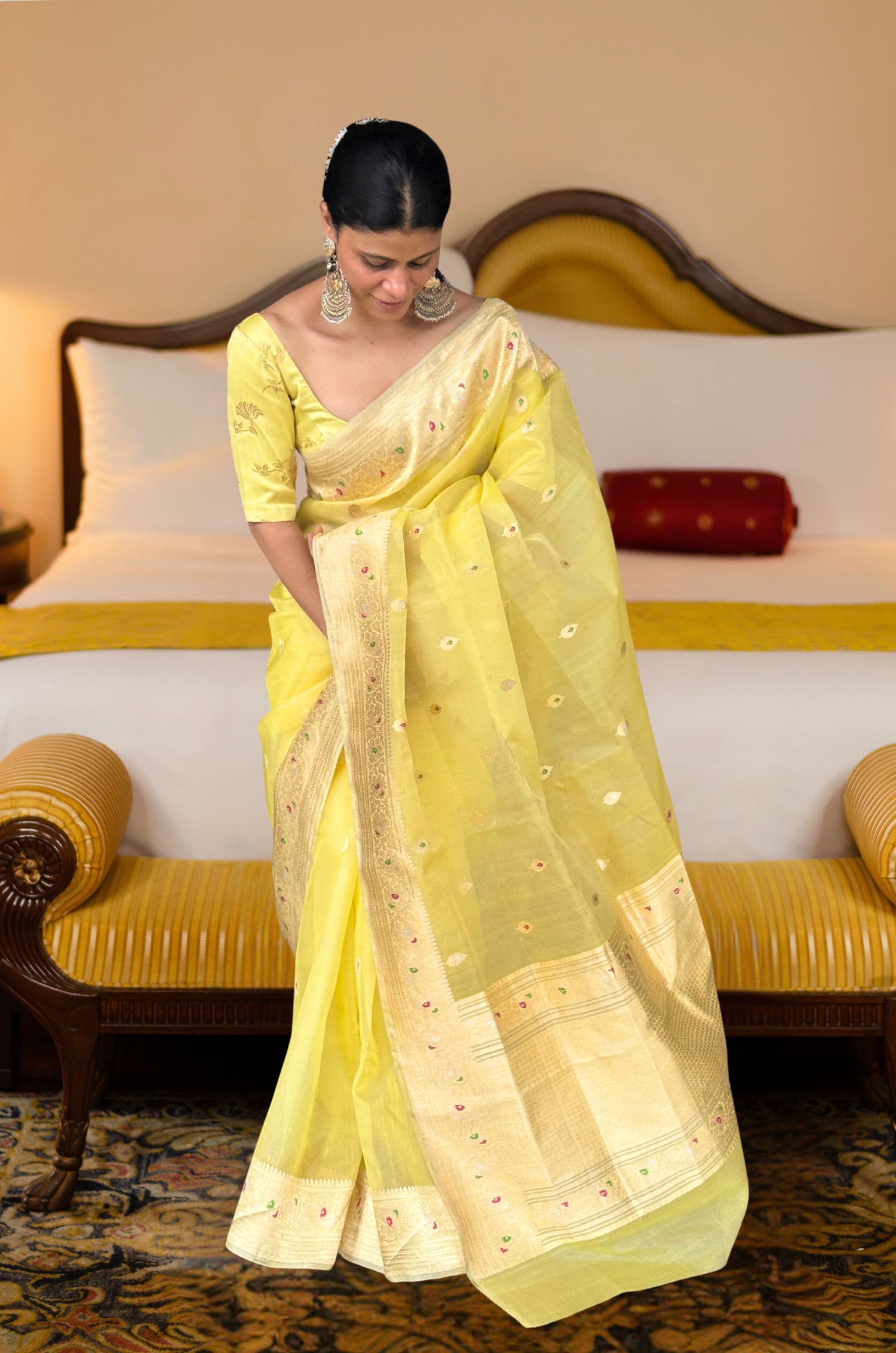 Light Lemon Yellow  Colour  Pure Handwoven Kora Silk  Kadwa Meenakari Banarasi Saree