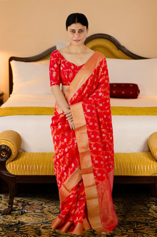Red Colour Handloom Chanderi Pattu Silk Saree with Jaal motifs