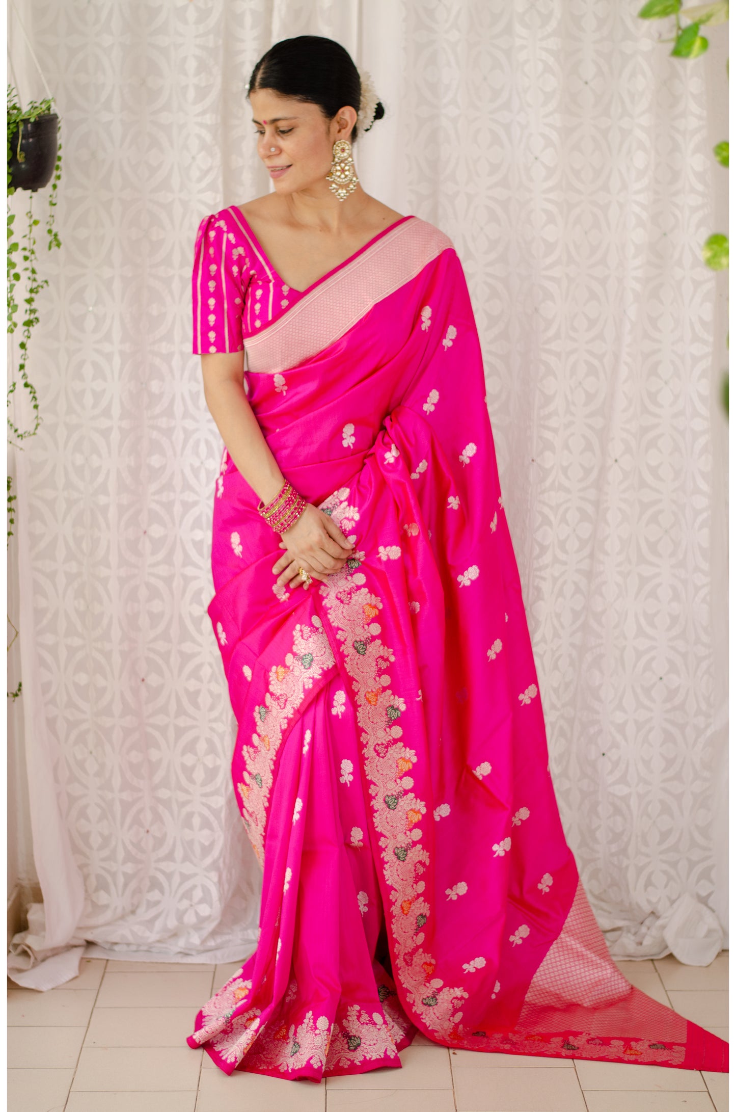Rani Pink Colour  Meenakari /Silver Jangle  kadwa Weaving Handwoven Katan Mulbery Silk Saree