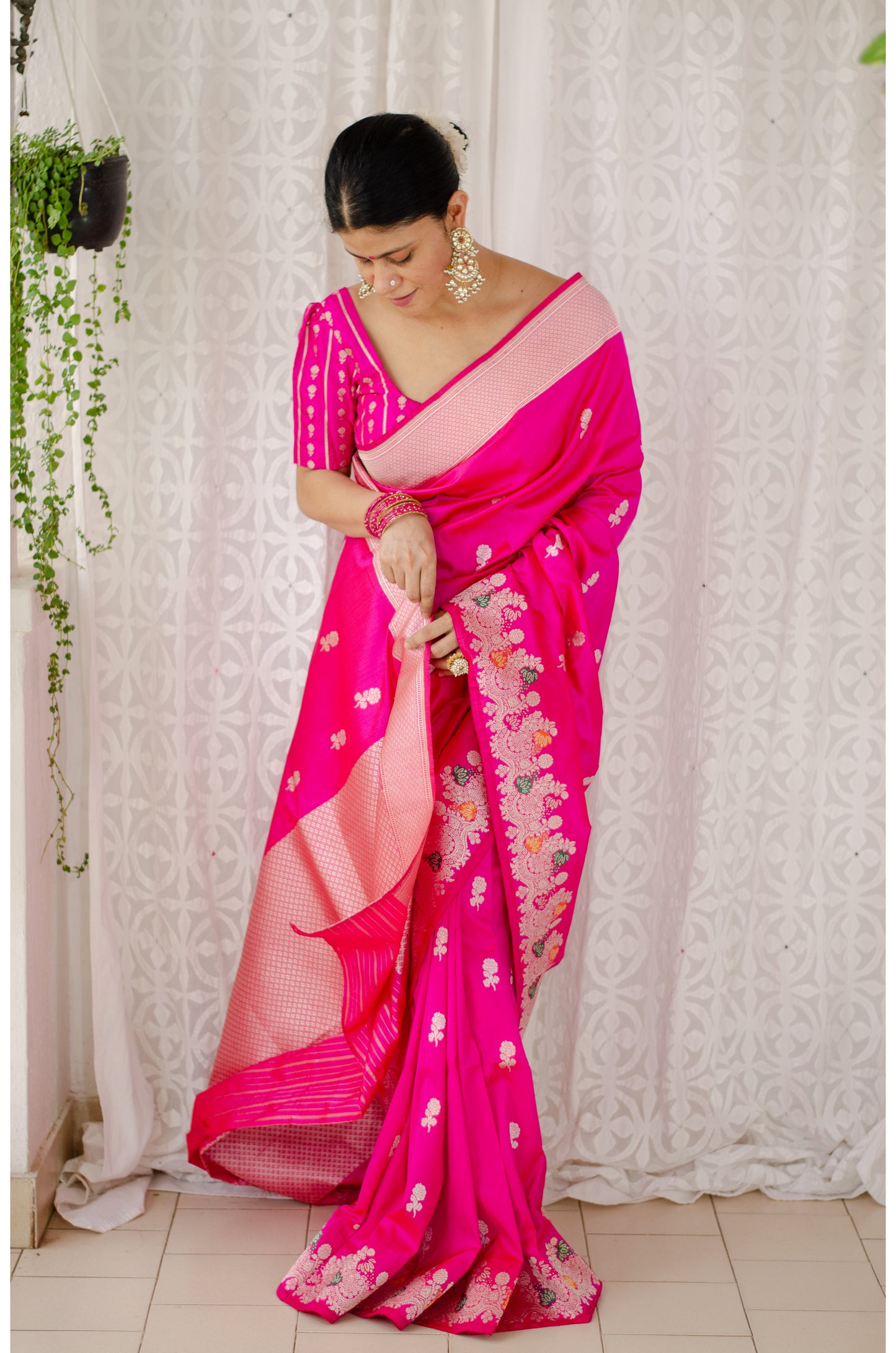 Rani Pink Colour  Meenakari /Silver Jangle  kadwa Weaving Handwoven Katan Mulbery Silk Saree