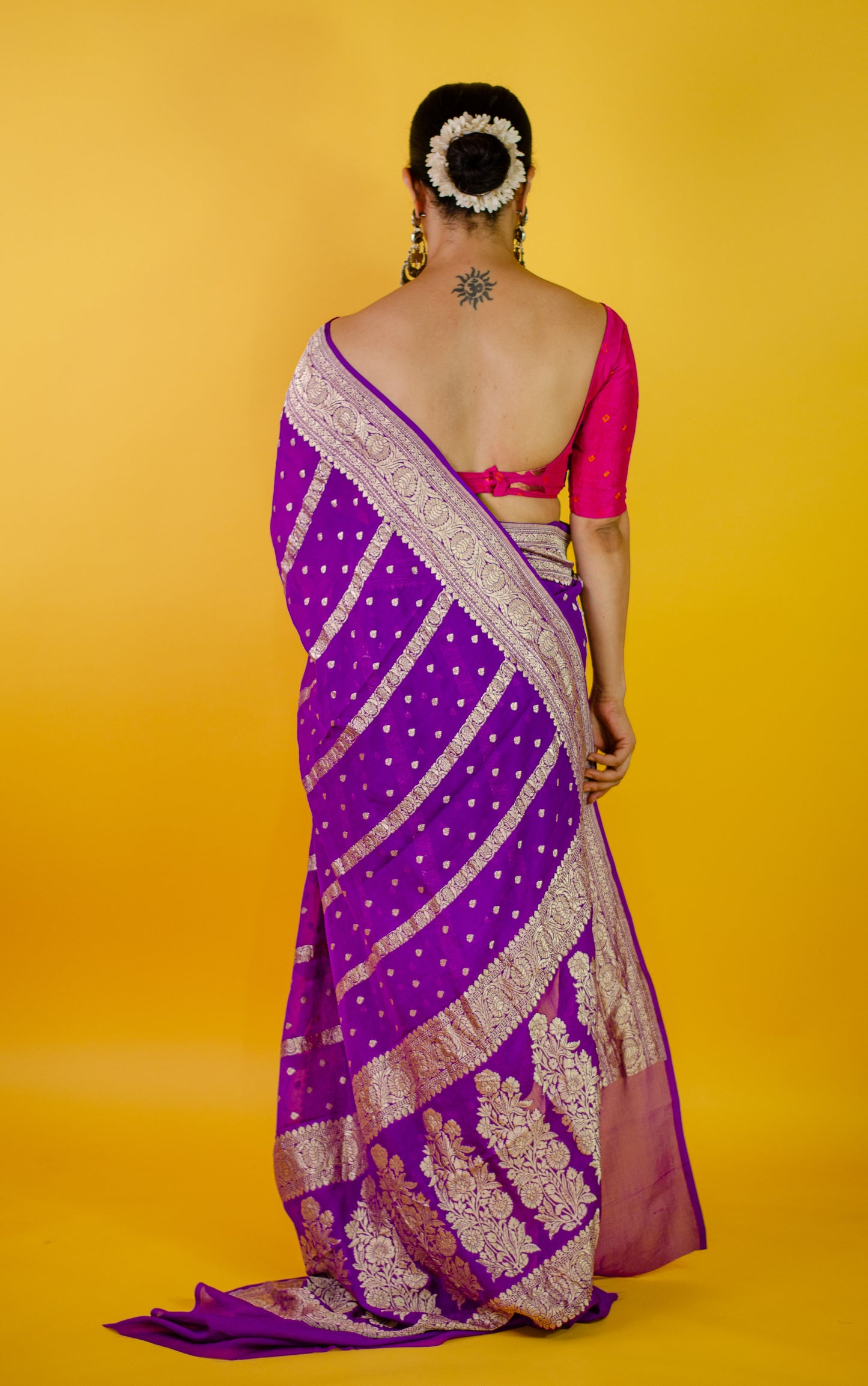 Handloom Kadwa Chiffon Banarasi Silk Saree