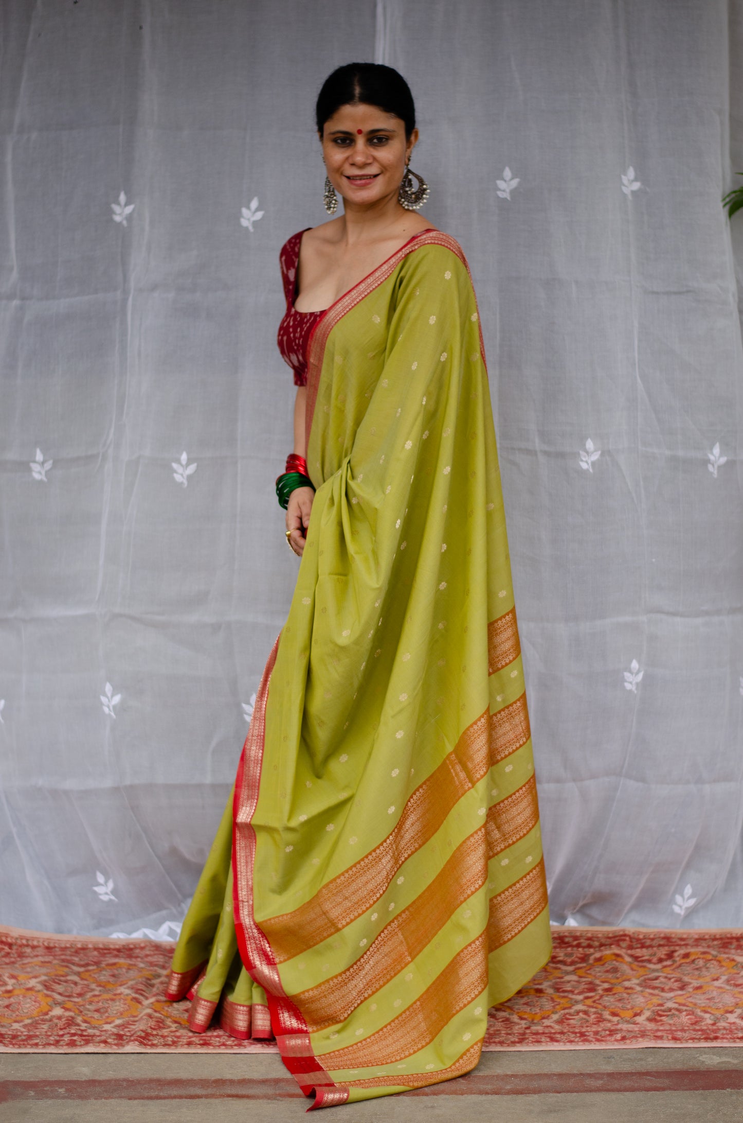 Double Woven handloom Traditional Indori Bootis Muslin Chanderi Saree.