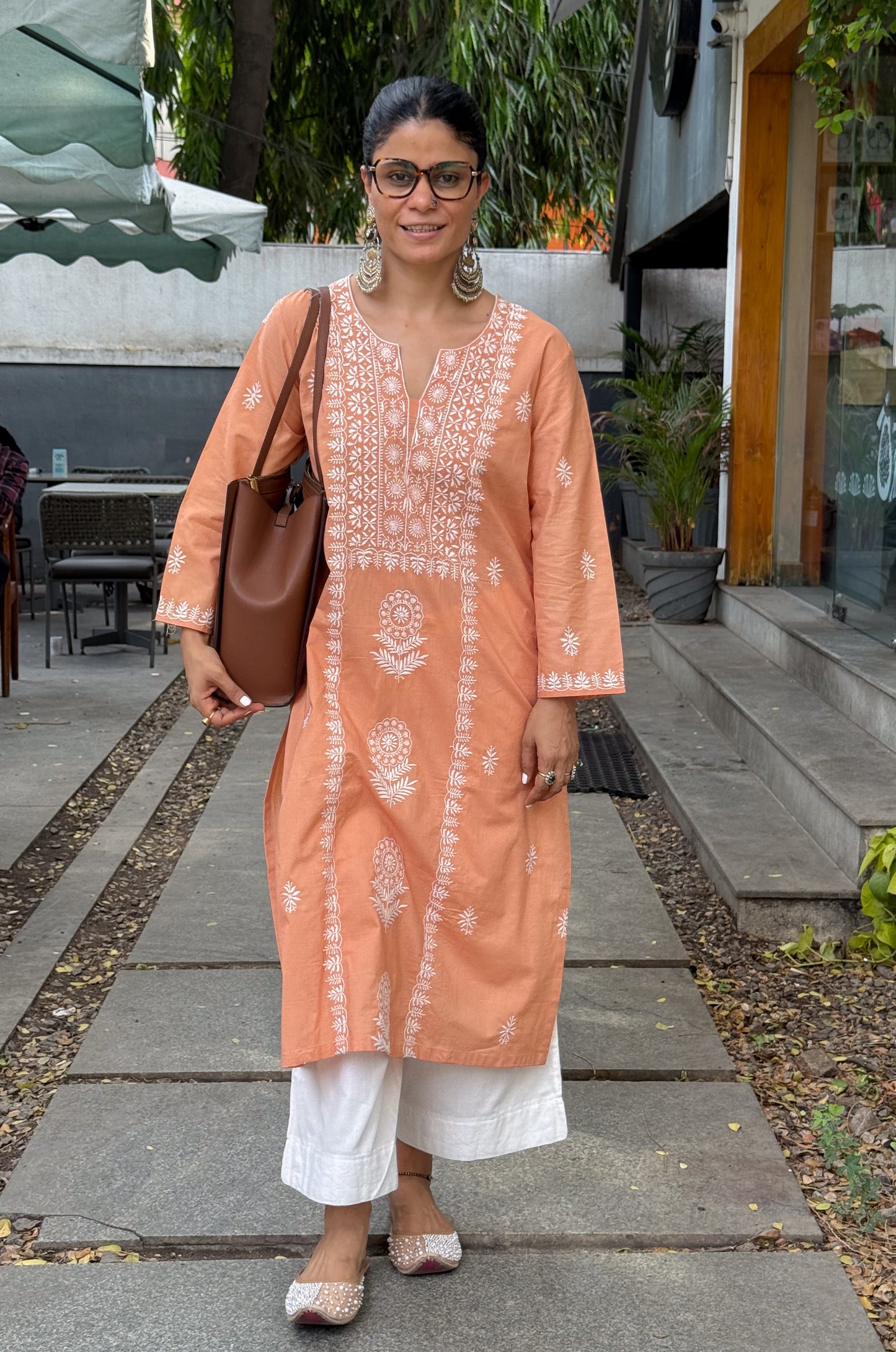 Handloom And Handembroidered Chikankari Cotton Kurta