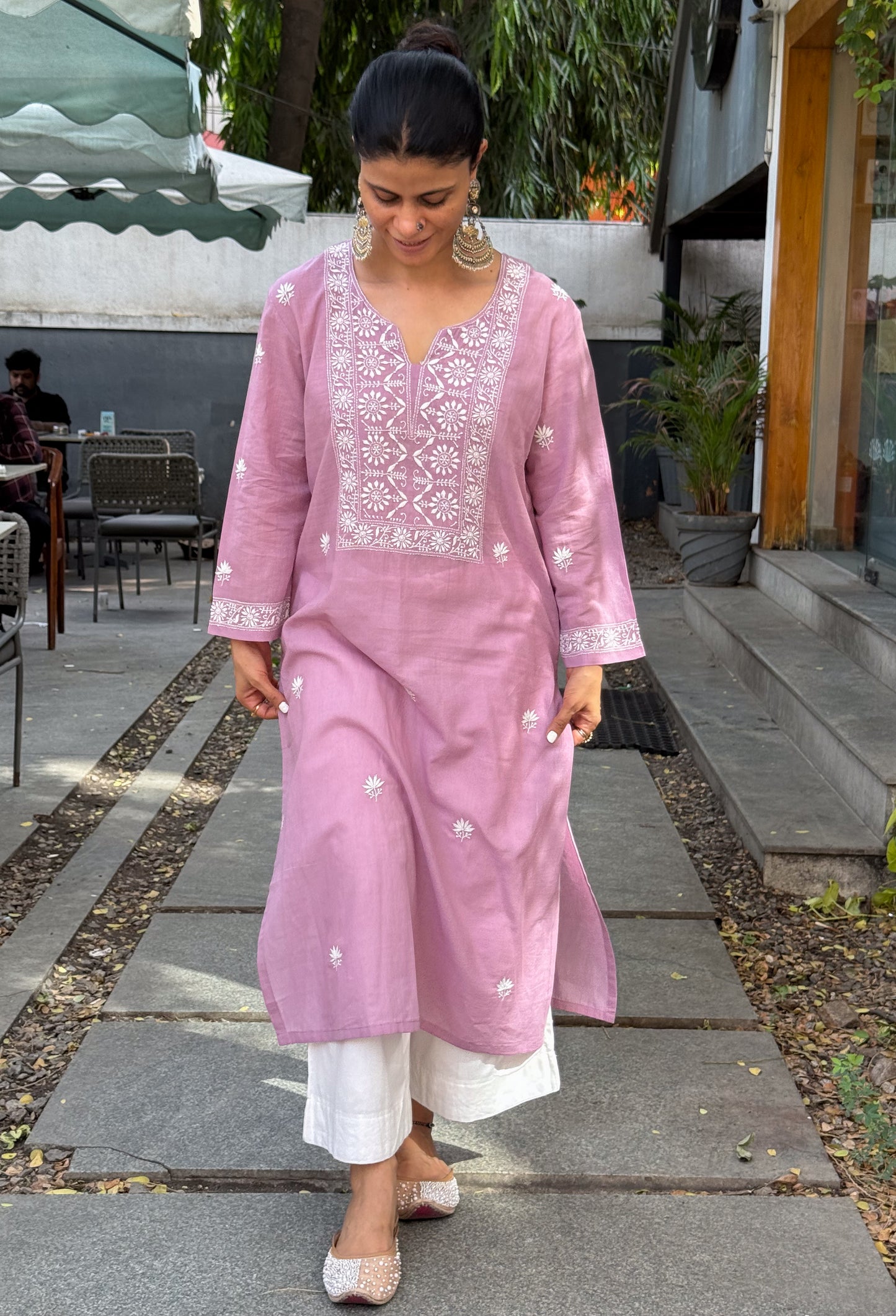 Handloom And Handembroidered Chikankari  Cotton Kurta
