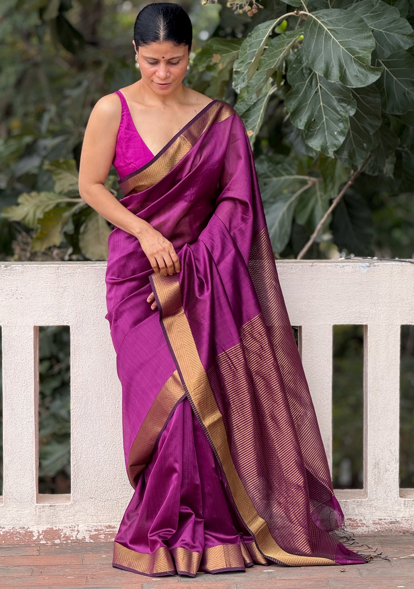 Handloom Maheshwari Resham Silk Saree .