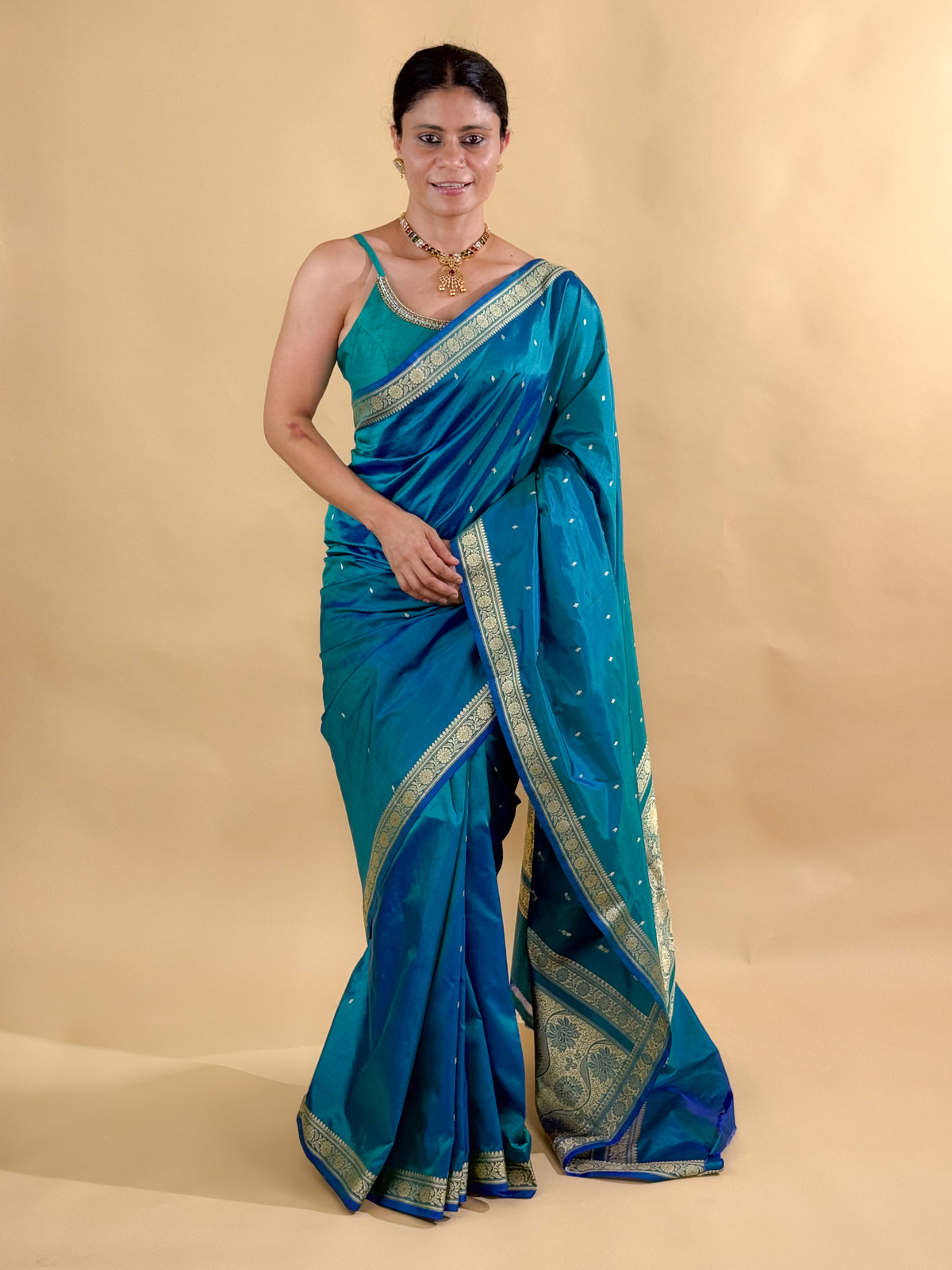Handloom & Handwoven Kadwa Katan Silk Banarasi Saree
