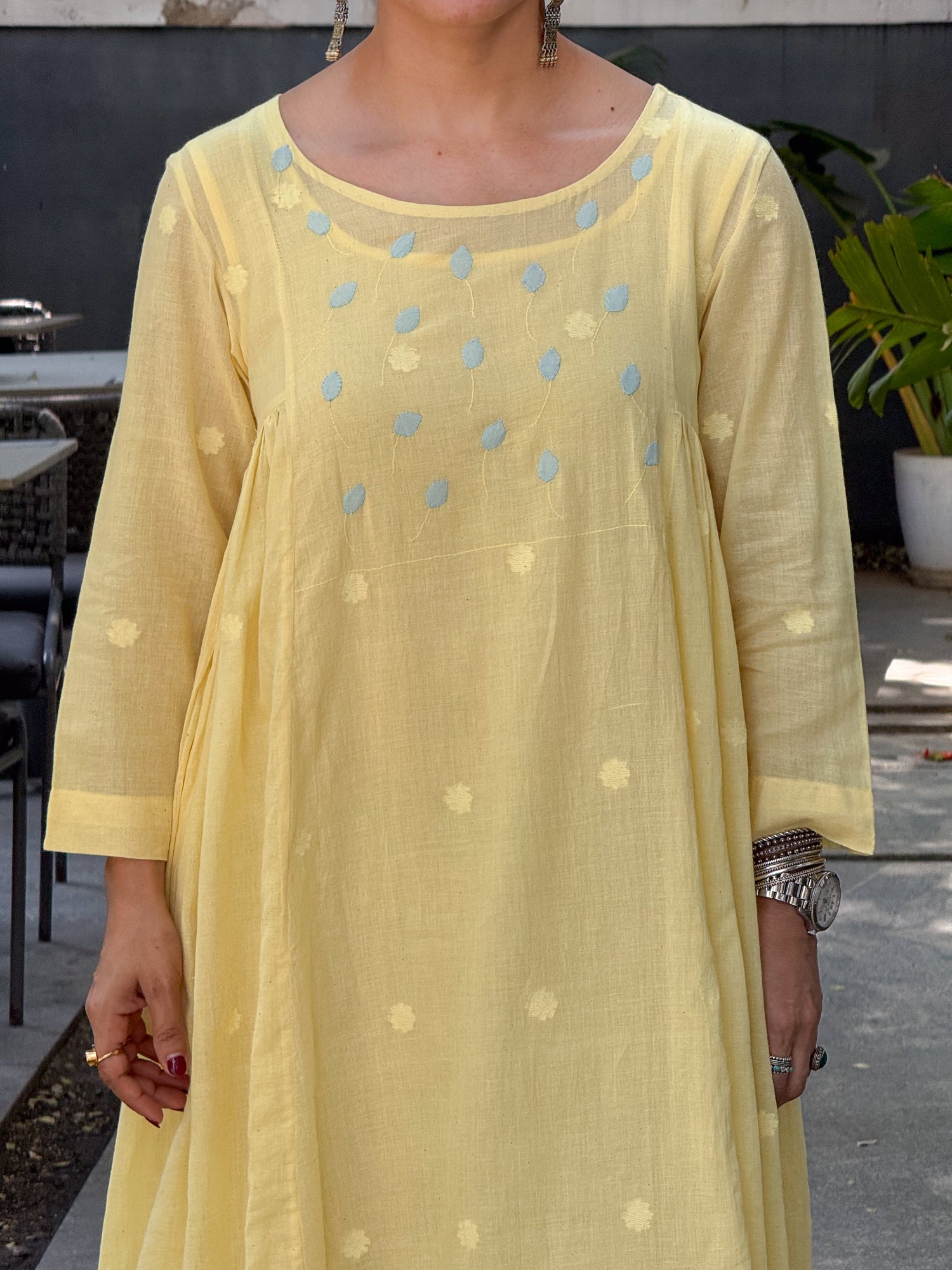 Handspun Handwoven Jamdani Kurta With Hand Embroidered.