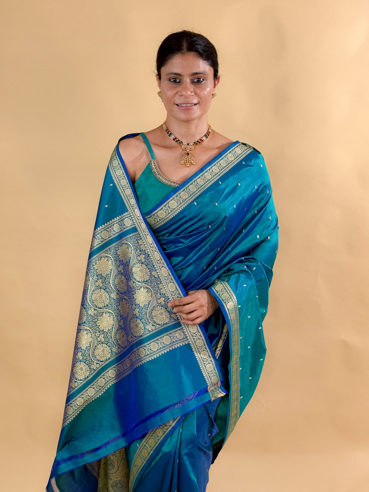 Handloom & Handwoven Kadwa Katan Silk Banarasi Saree