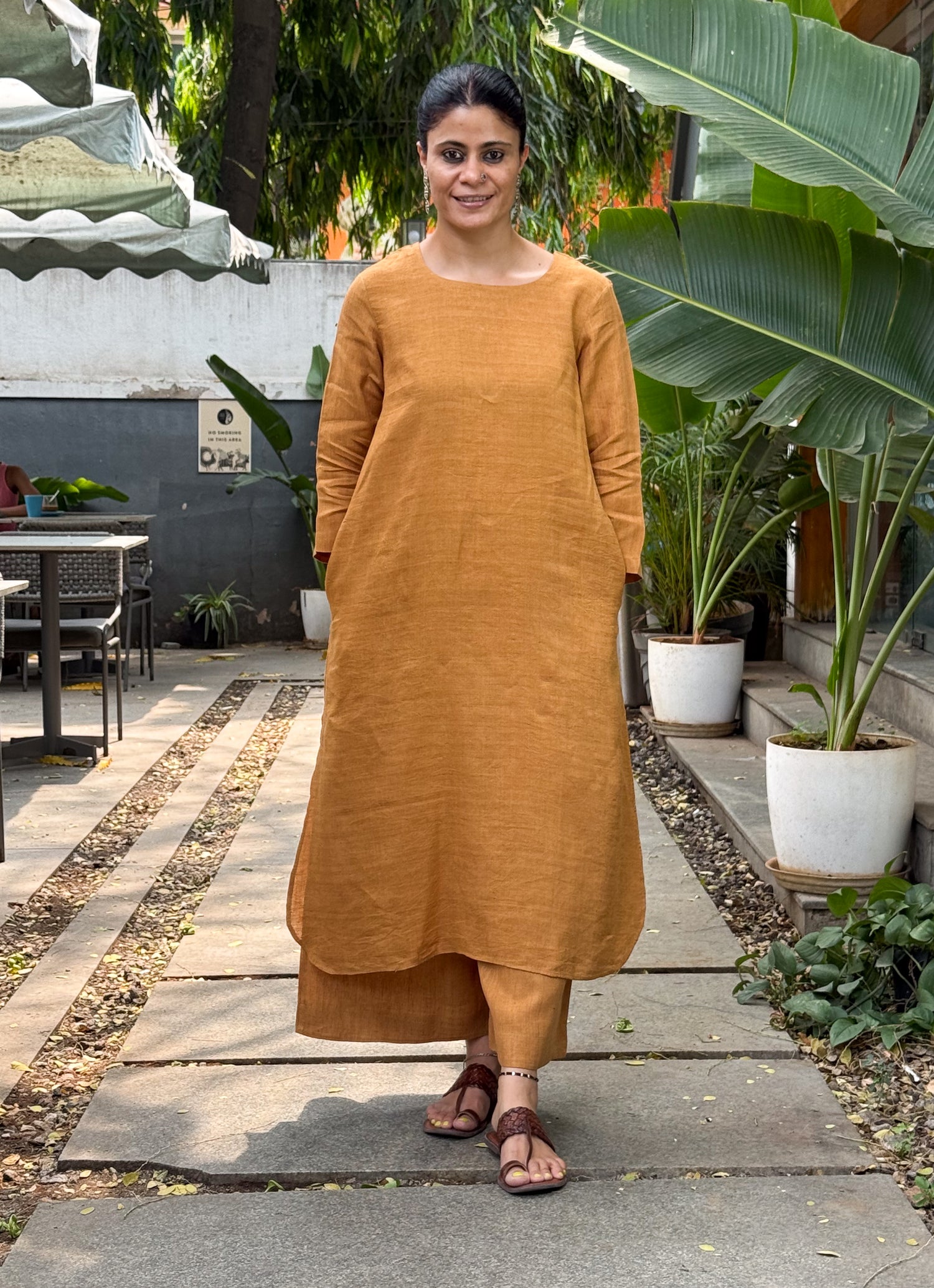 Handloom Linen By Linen  Co-ord Set.