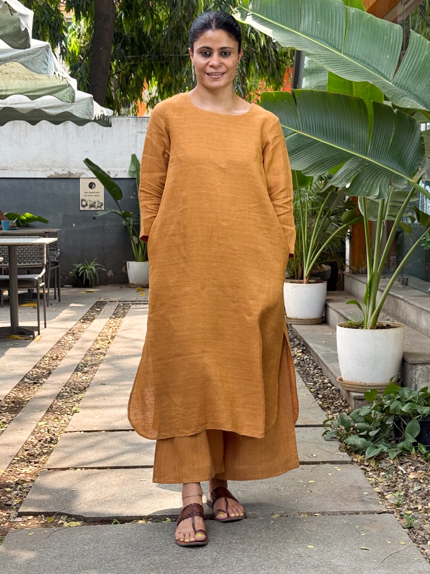 Handloom Linen By Linen  Co-ord Set.