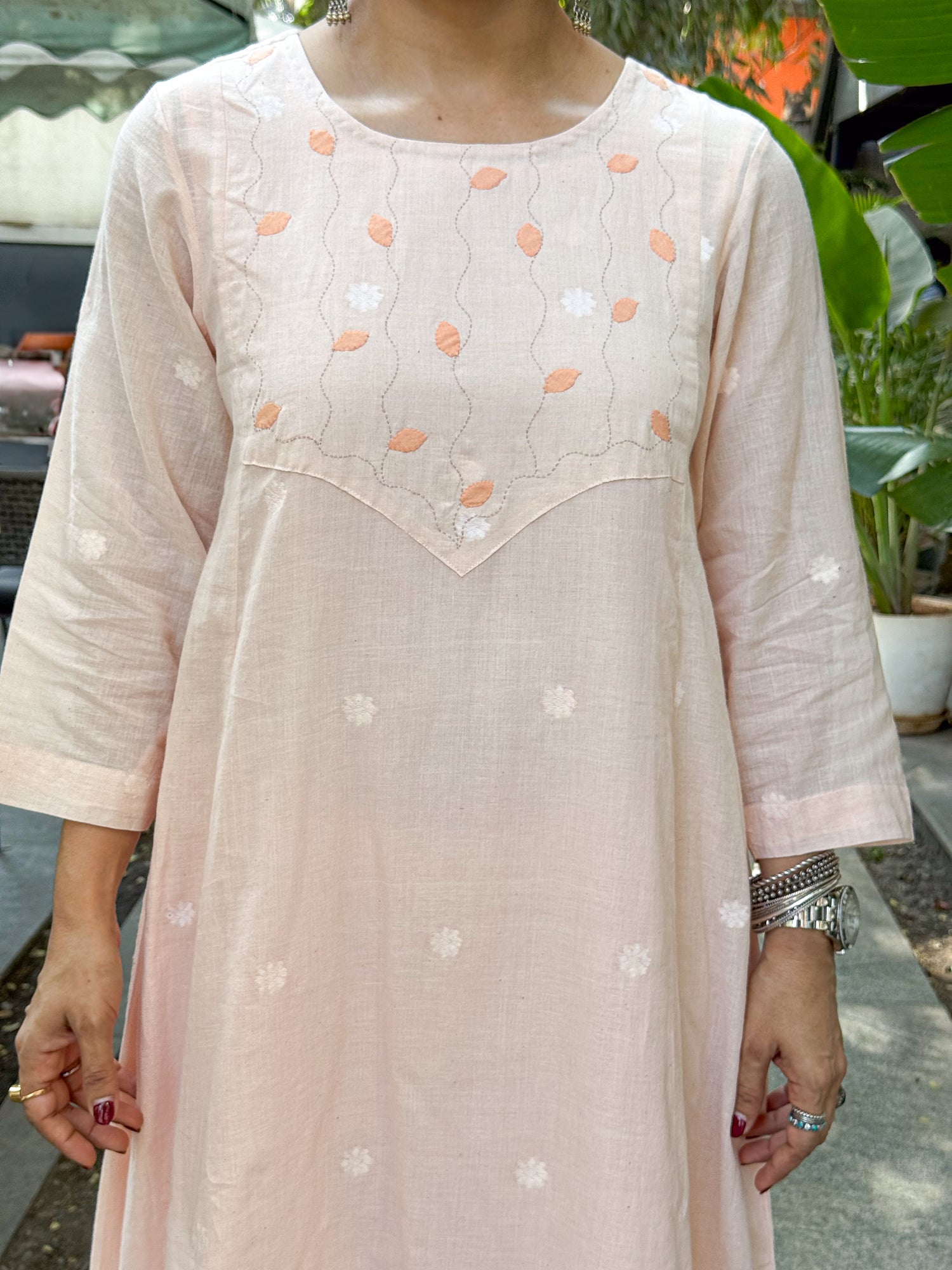 Handspun Handwoven Jamdani Kurta With Hand Embroidered.
