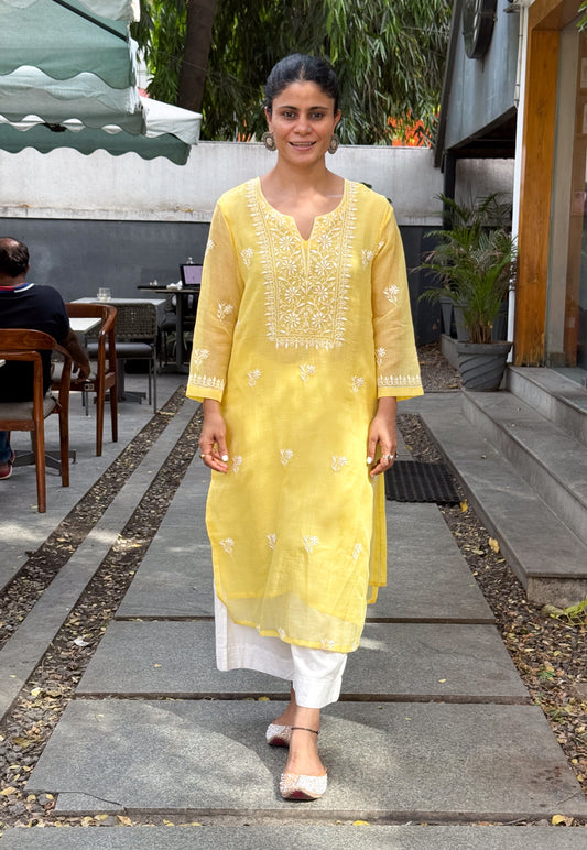 Handloom And Handembroidered Chikankari Kota Doria  Kurta