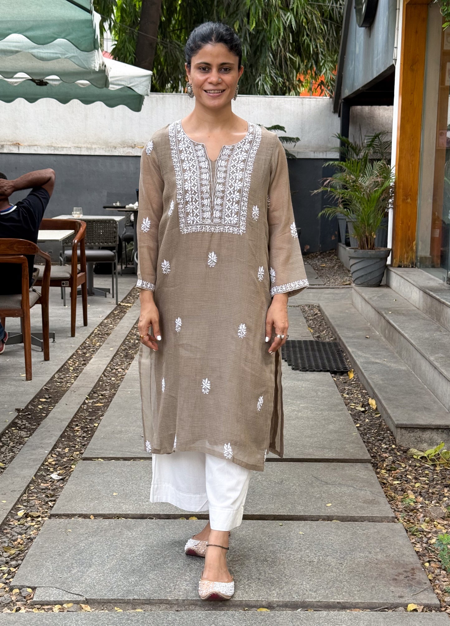 Handembroidered Chikankari Kota Doria