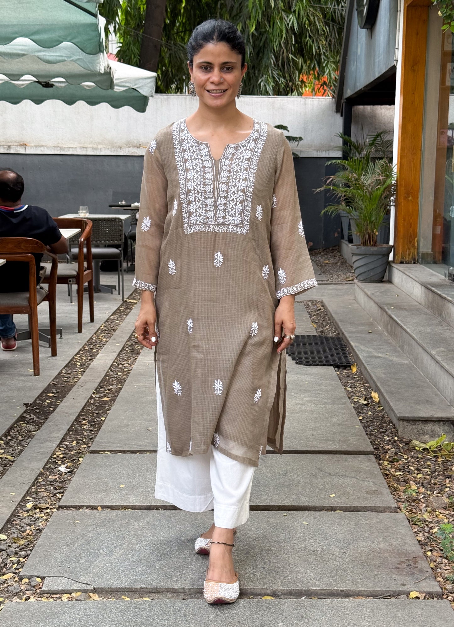 Handembroidered Chikankari Kota Doria