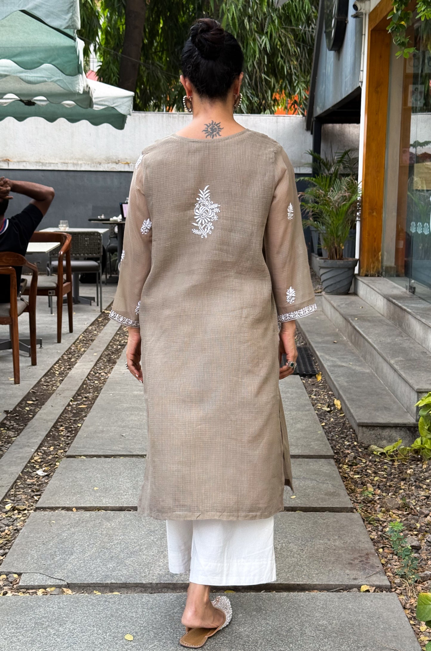 Handembroidered Chikankari Kota Doria