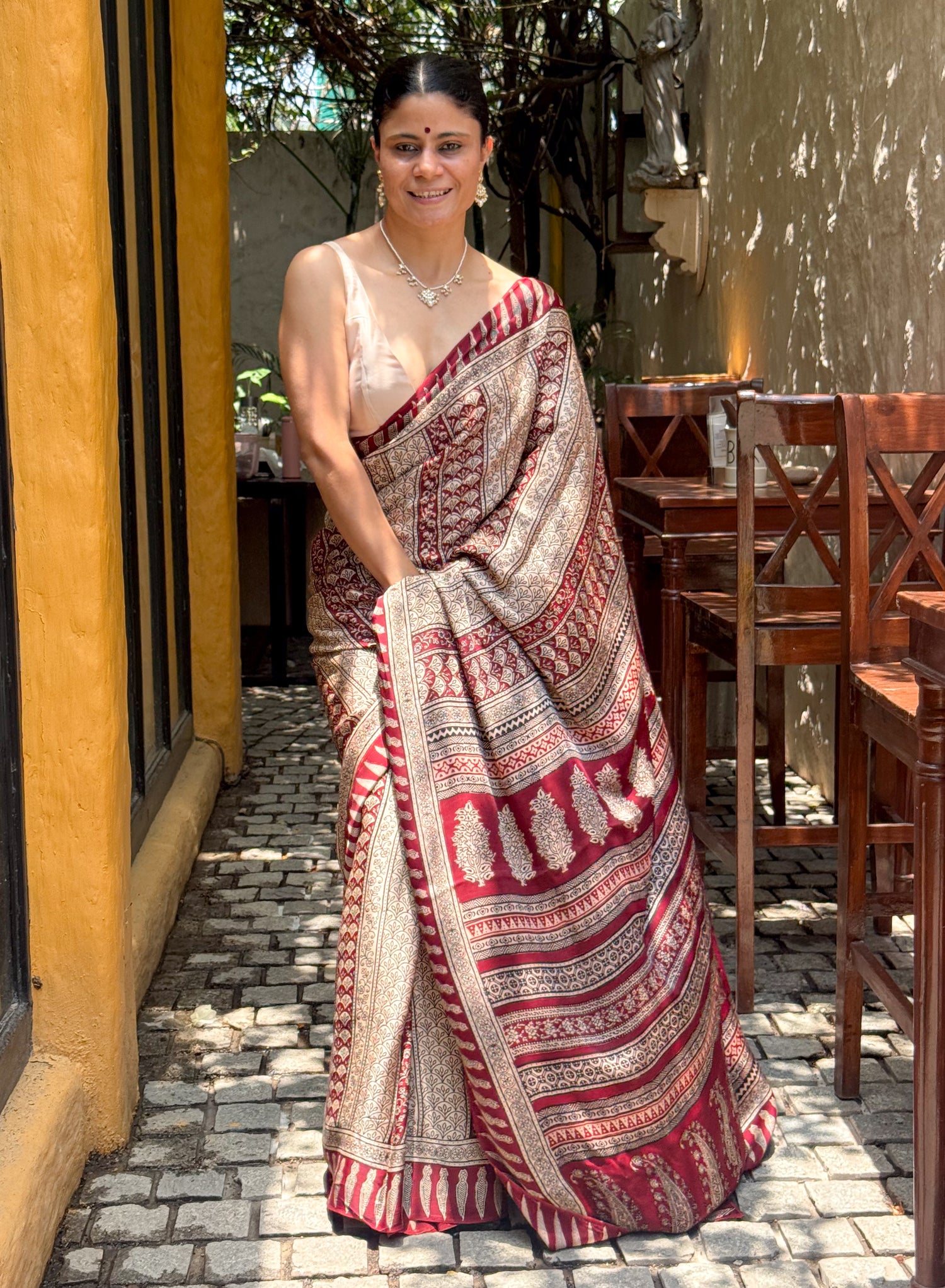 Handloom Modal Silk With Handblock Bagh Printed.