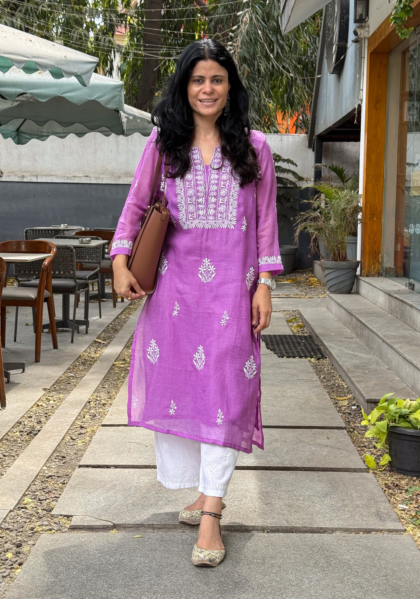 Handloom And Handembroidered Chikankari Kota Doria  Kurta