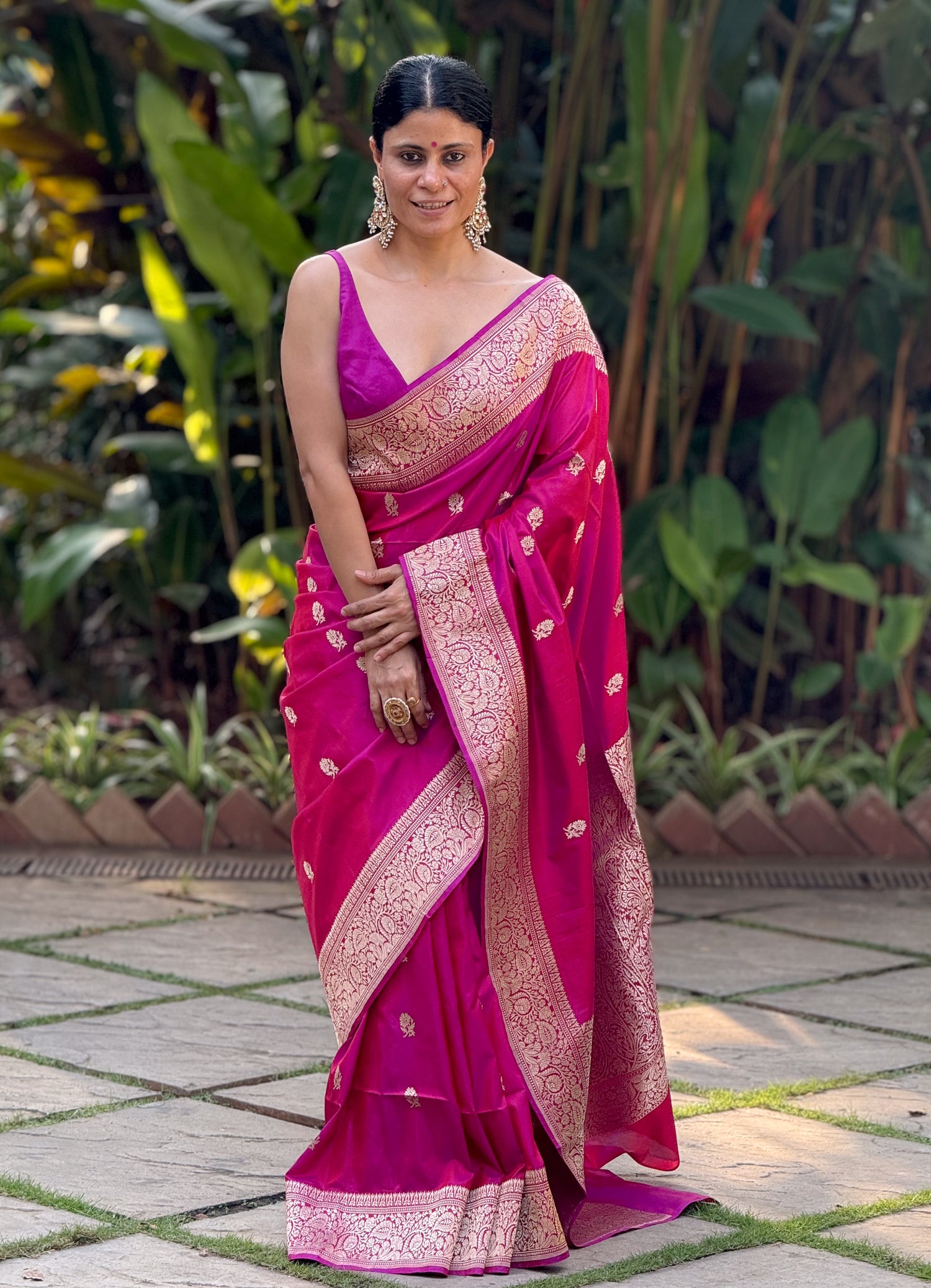 Magenta  Colour Handwoven Kadwa Katan Silk Banarasi Saree
