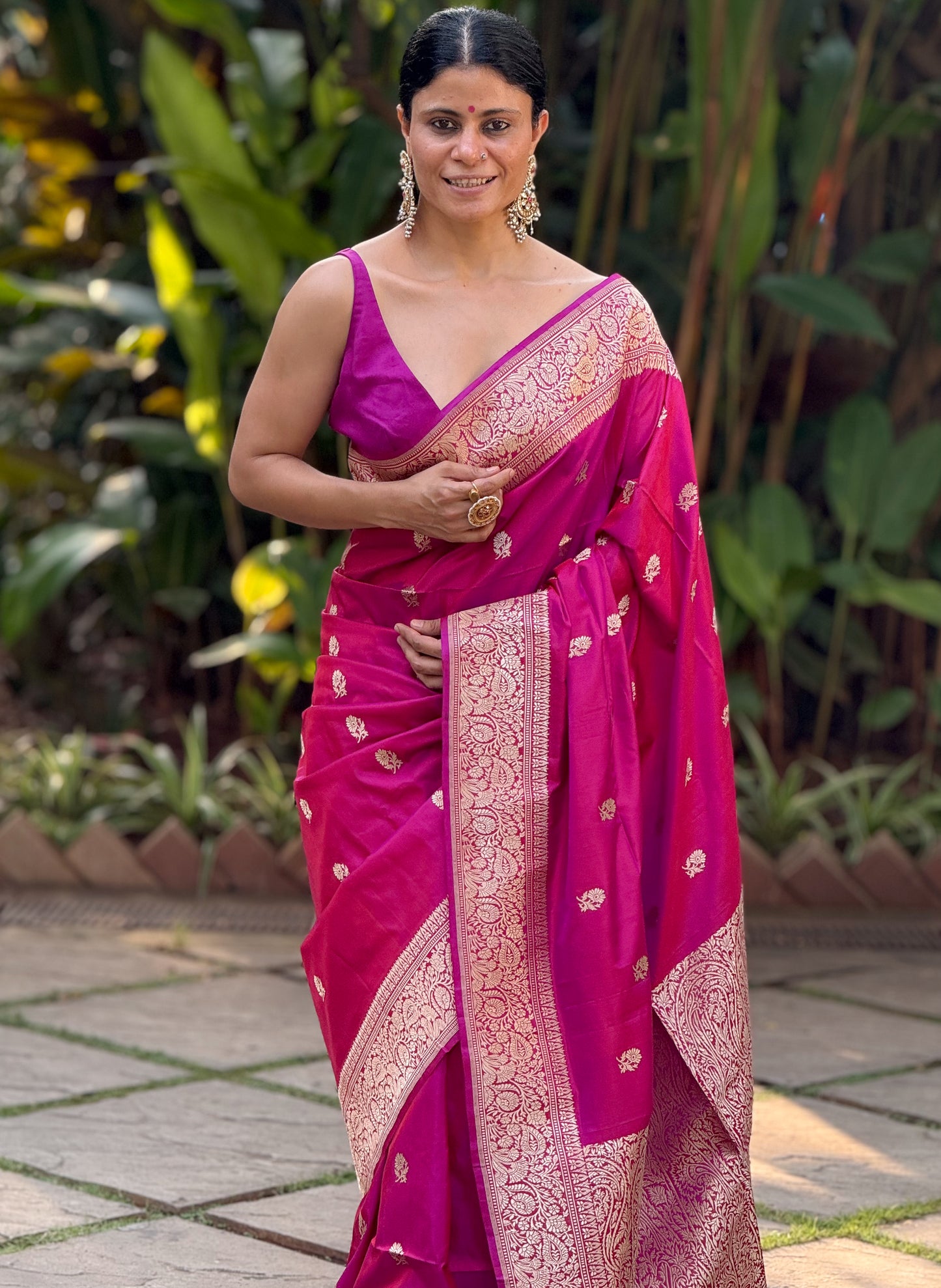 Magenta  Colour Handwoven Kadwa Katan Silk Banarasi Saree