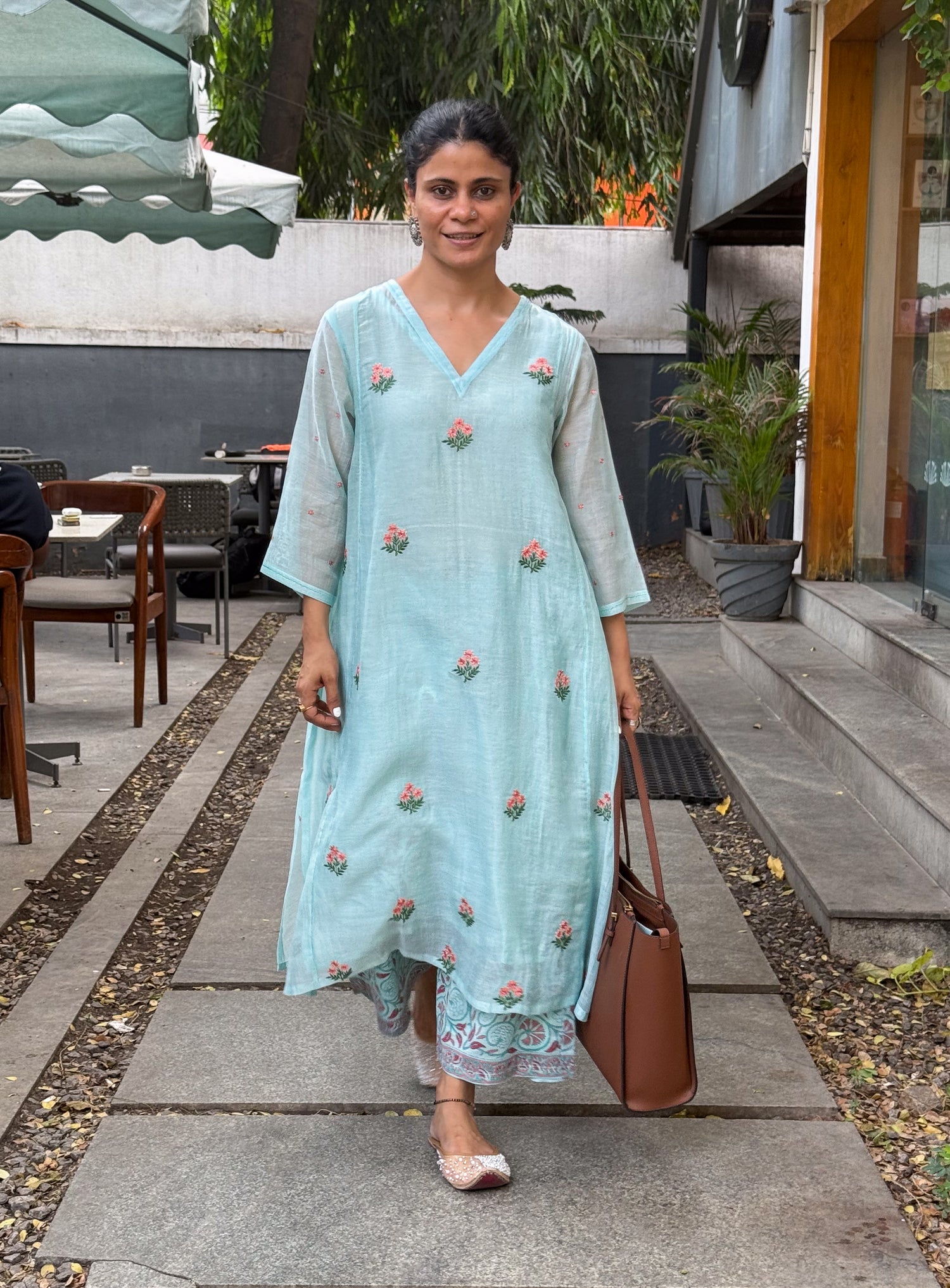 Embroidered Chanderi Silk Kurta With Lining