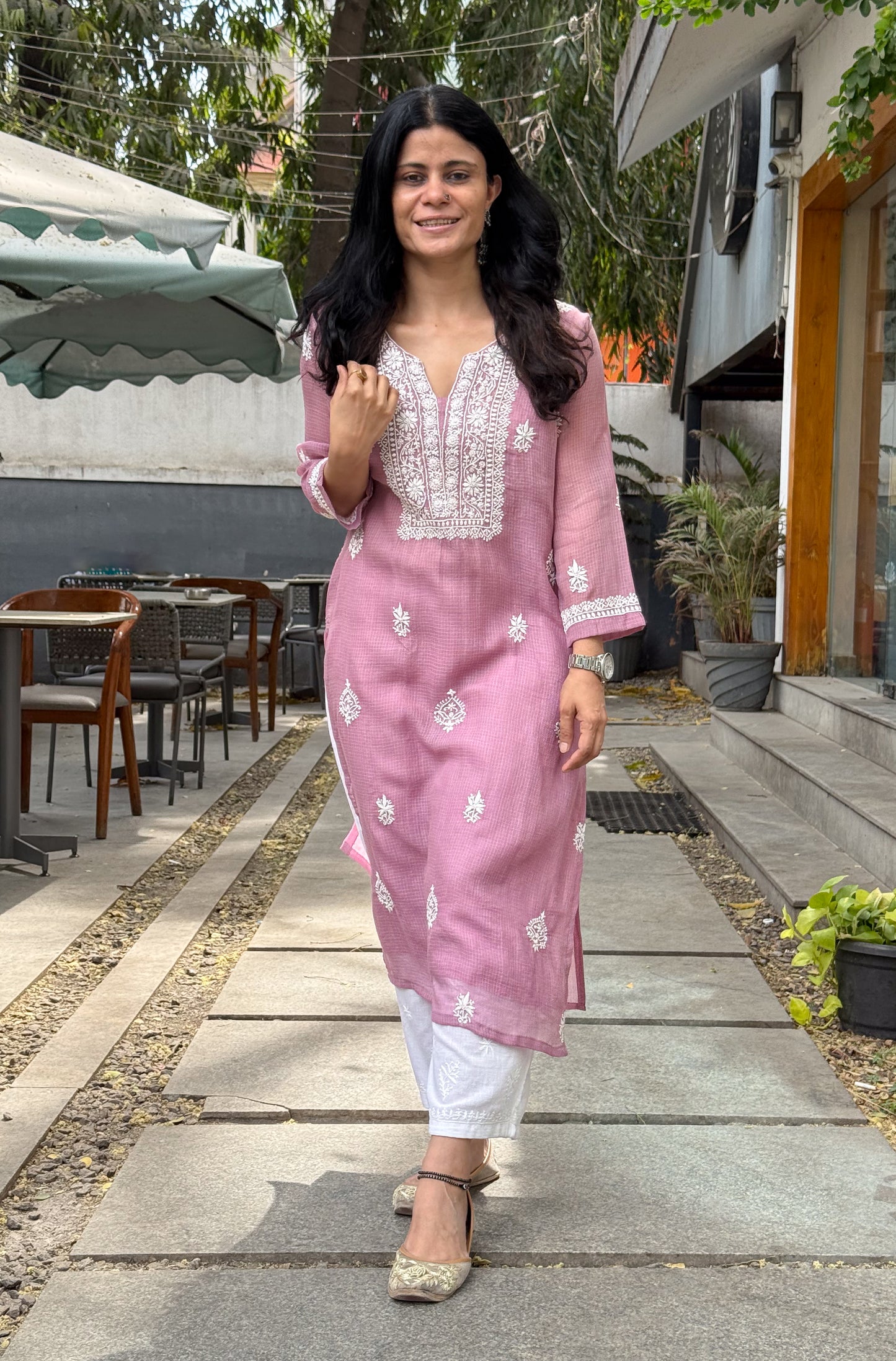 Handloom And Handembroidered Chikankari Kota Doria  Kurta