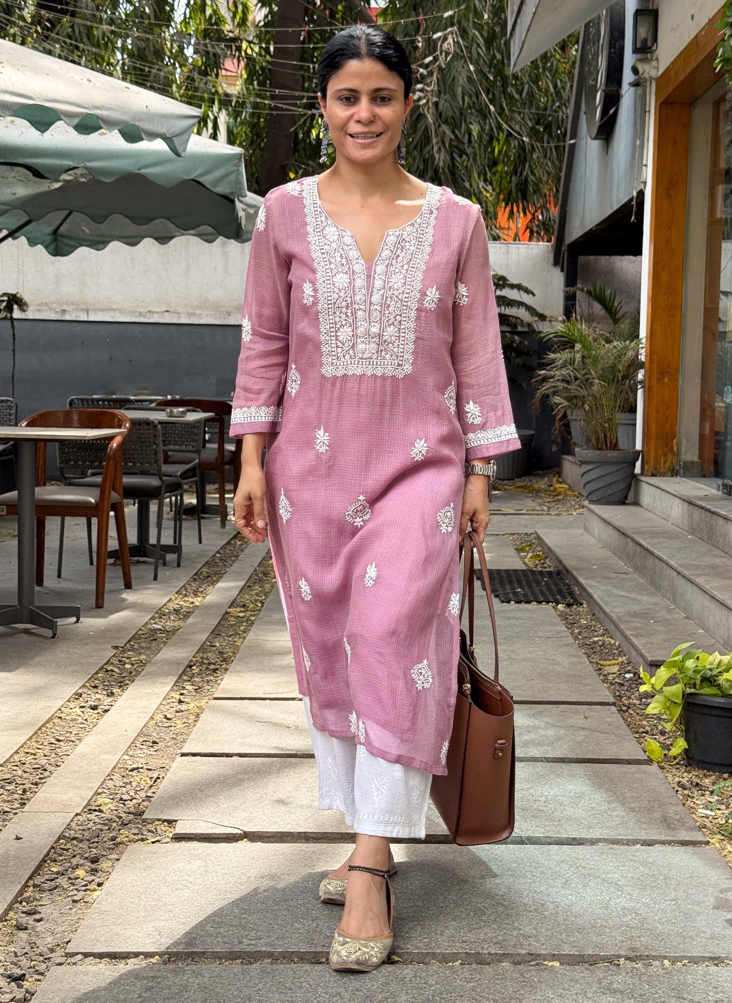 Handloom And Handembroidered Chikankari Kota Doria  Kurta