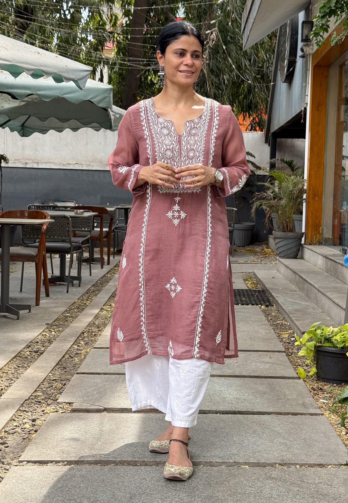 Handloom And Handembroidered Chikankari Kota Doria  Kurta
