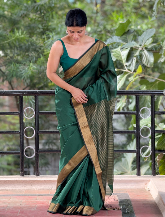 Handloom Maheshwari Resham Silk Saree .