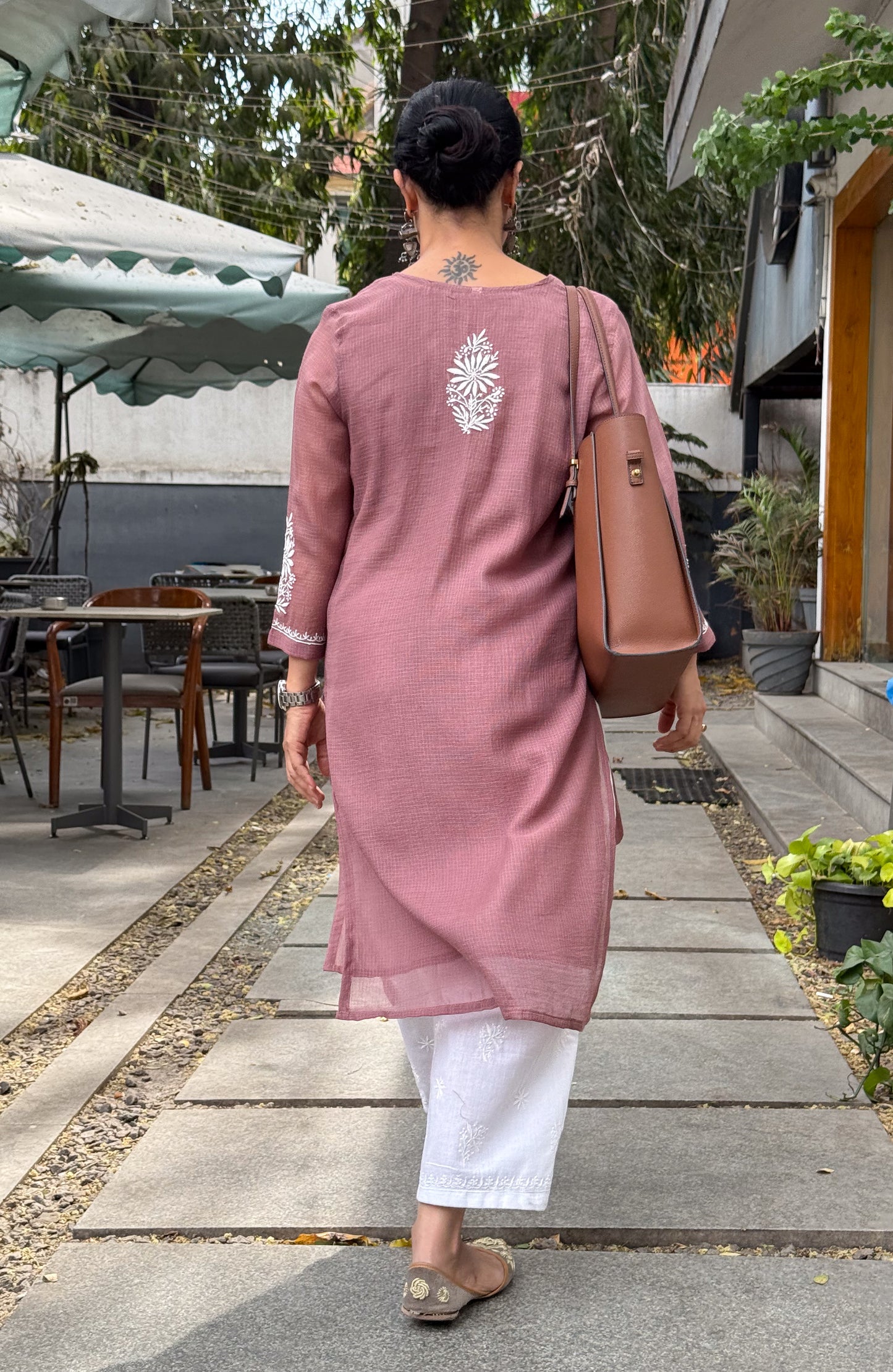 Handloom And Handembroidered Chikankari Kota Doria  Kurta