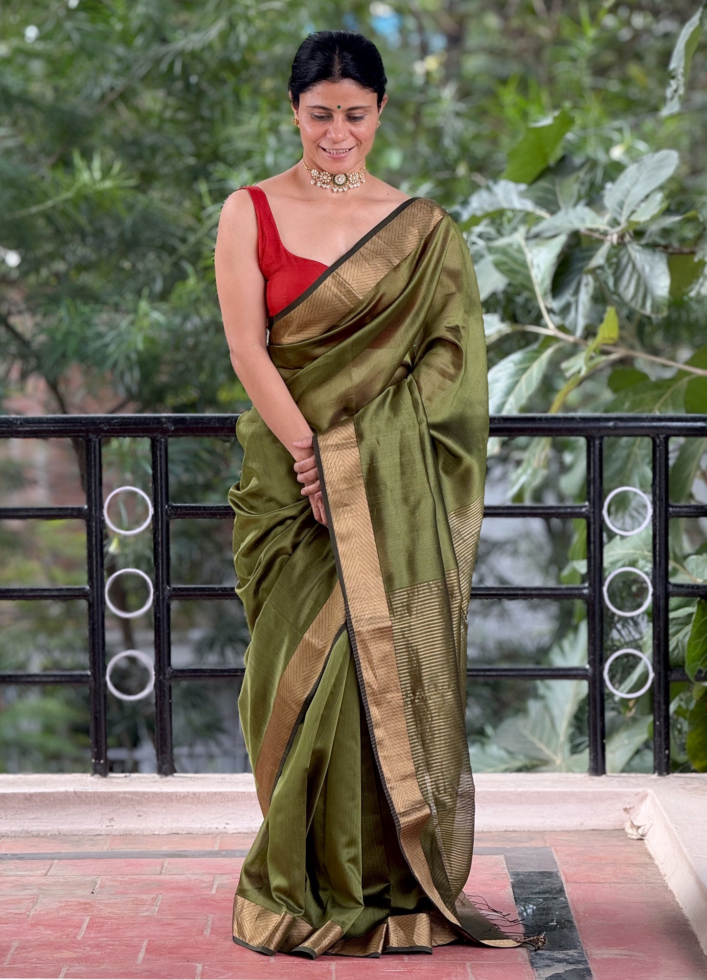 Handloom Maheshwari Resham Silk Saree .