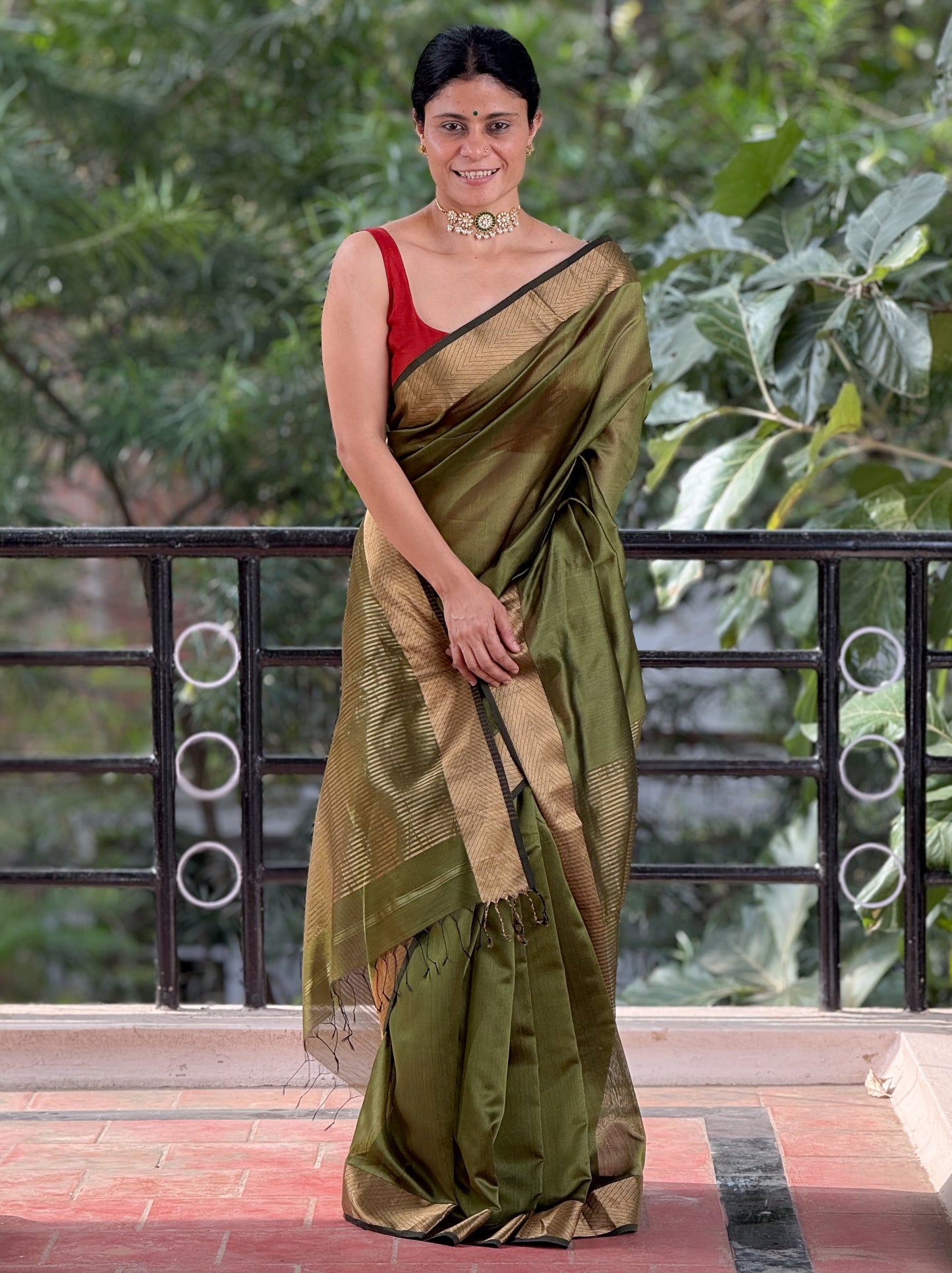 Handloom Maheshwari Resham Silk Saree .
