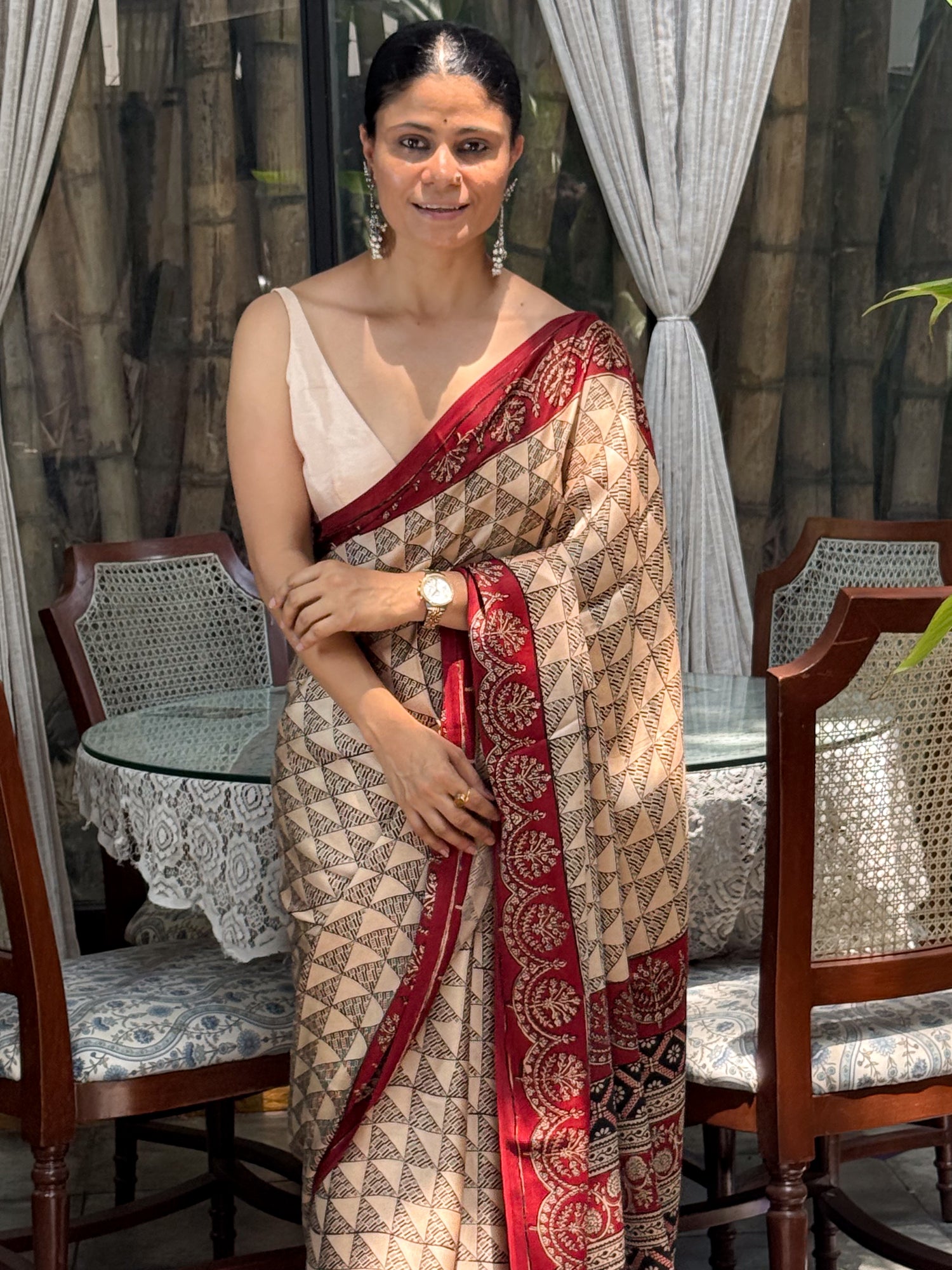Handloom Modal Silk With Handblock Bagh Printed.