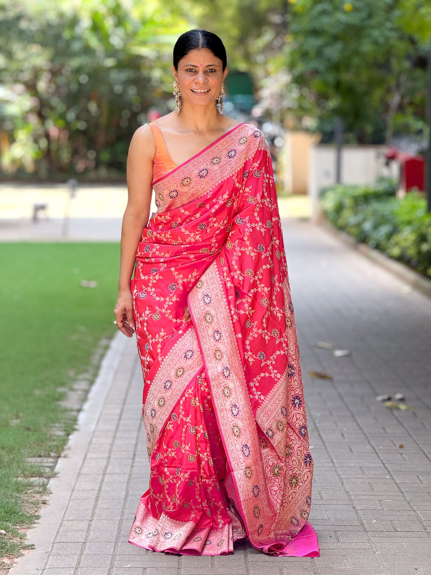 Dual Shade Rani Pink  Colour Handwoven Kadwa  Jaal Katan Silk Banarasi Saree