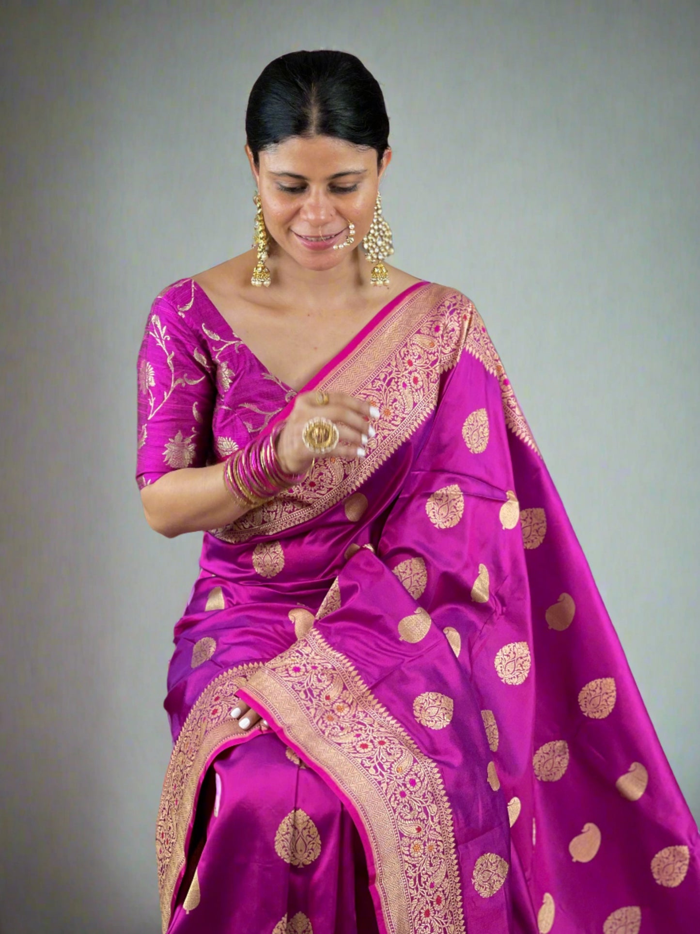 Magenta Colour Handwoven Kadwa Meenakari Katan Silk Banarasi Saree