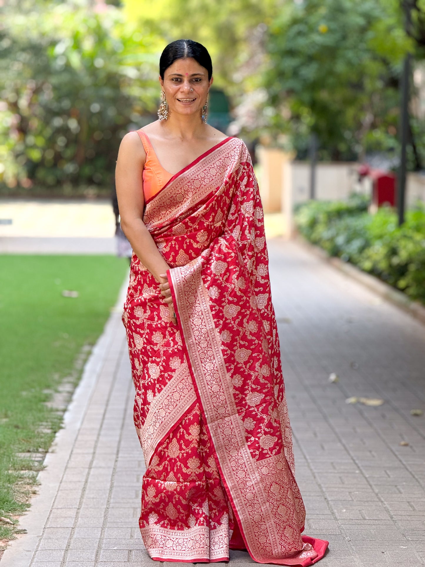 Deep Red Colour Pure  Meenakari /Silver Alfi Jangle Weaving Handloom Katan Mulbery Silk Saree